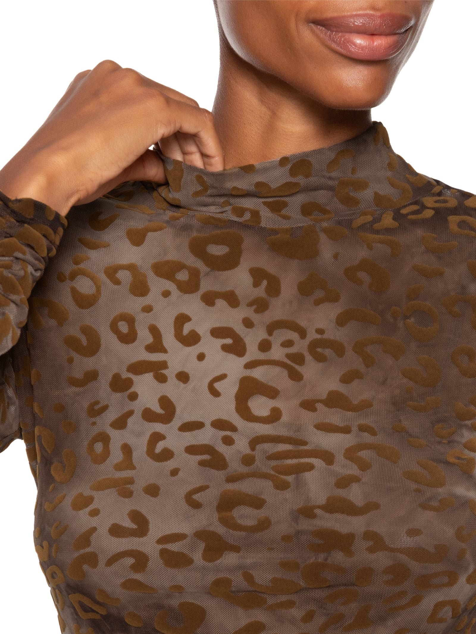 Blusa Feminina Devore Onça Gola Alta Marrom Animale Jeans