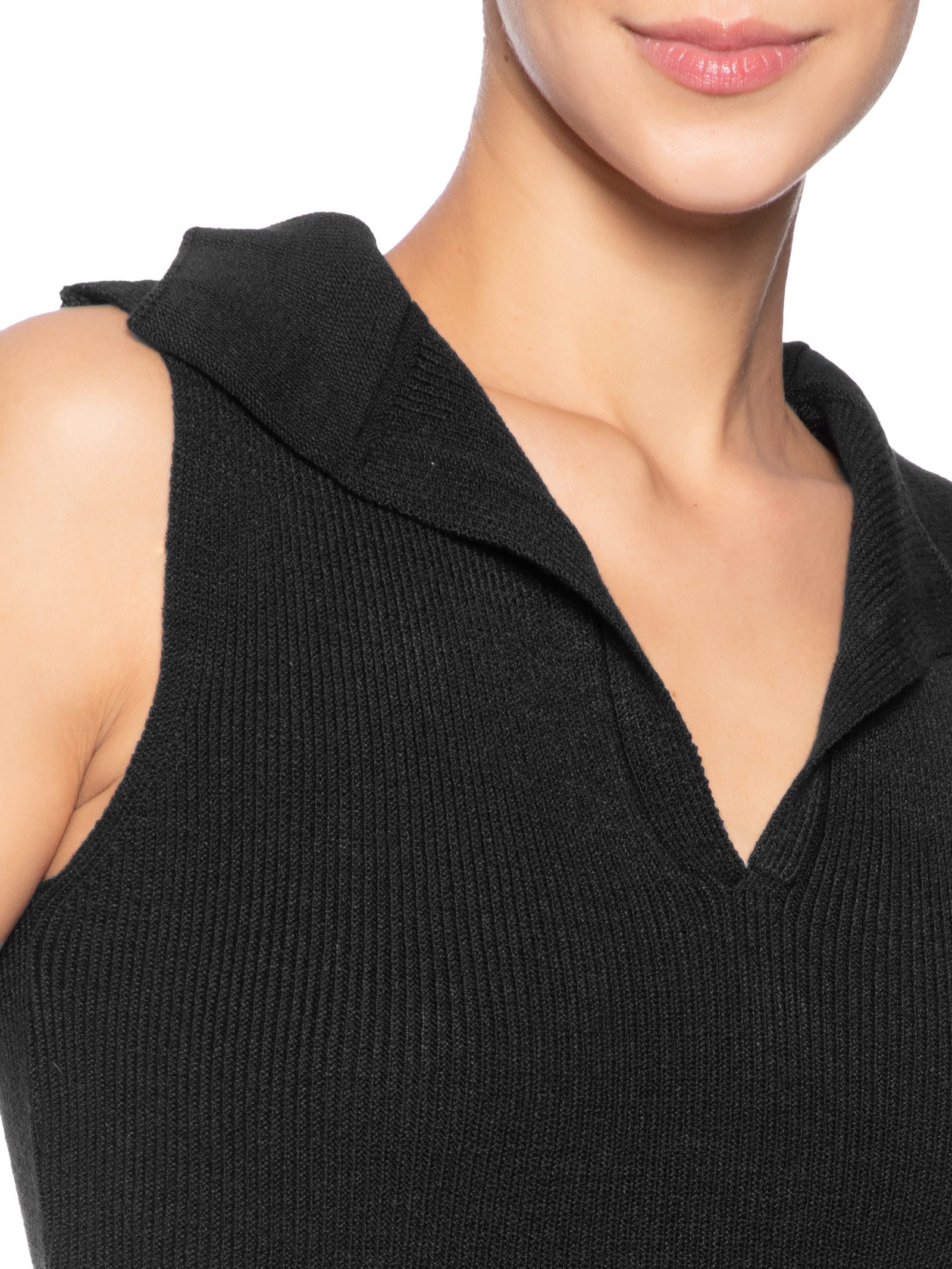 Blusa Feminina Em Tricot Com Gola Polo Preto Market 33