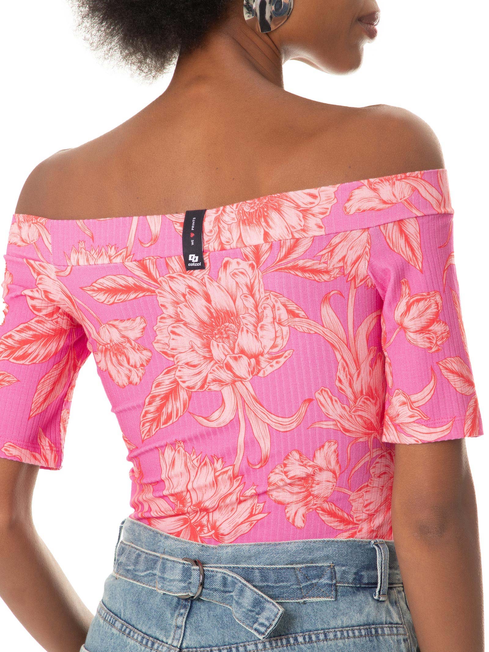  Blusa Feminina Estampada Ombro a Ombro Rosa Colcci
