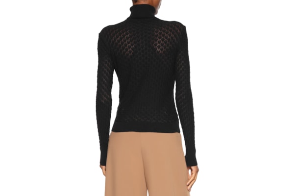 Blusa Feminina Gola Alta De Tricot Furos - Preto