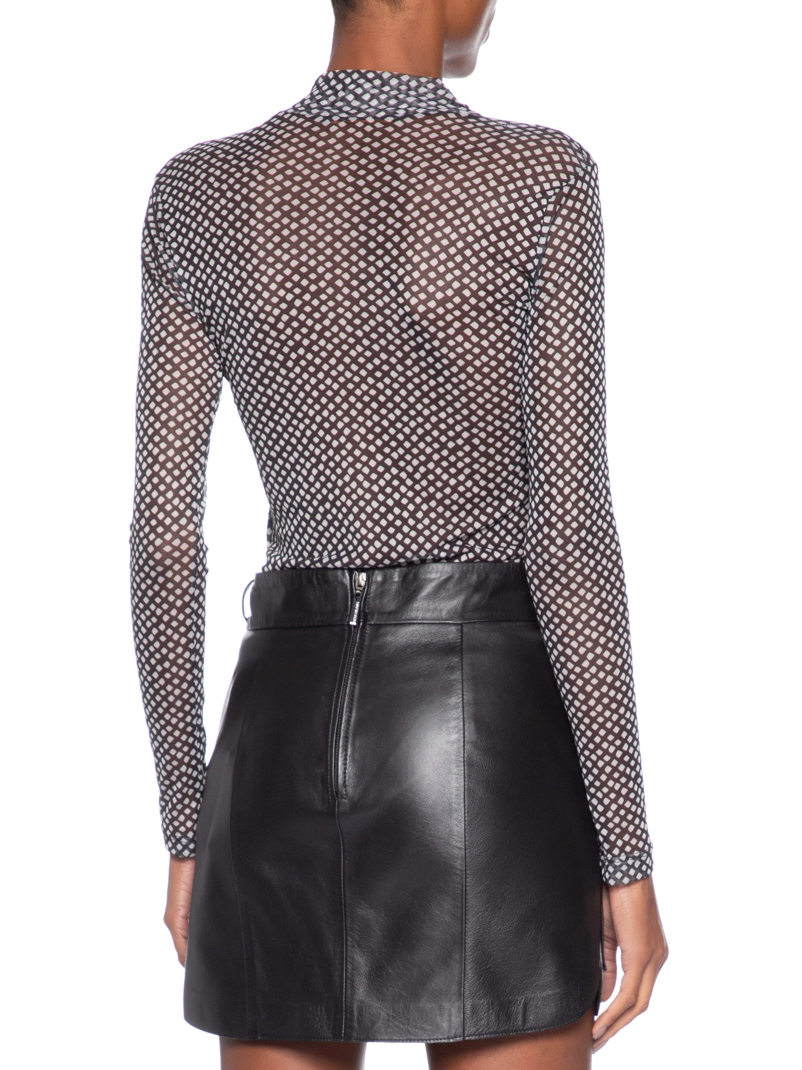 Blusa Feminina Gola Alta De Tule Preto Animale