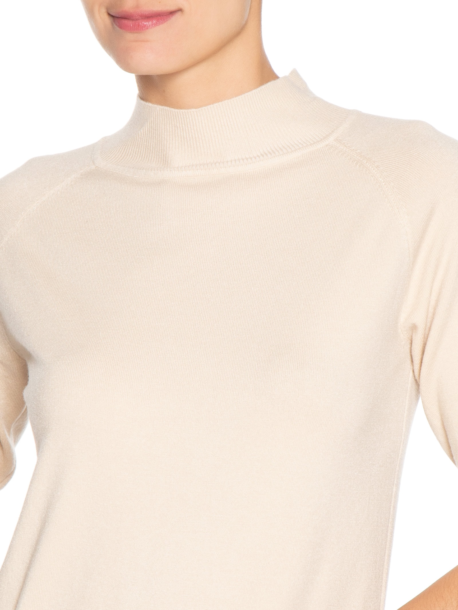 Blusa Feminina Gola Alta Em Tricot Bege '2Essential