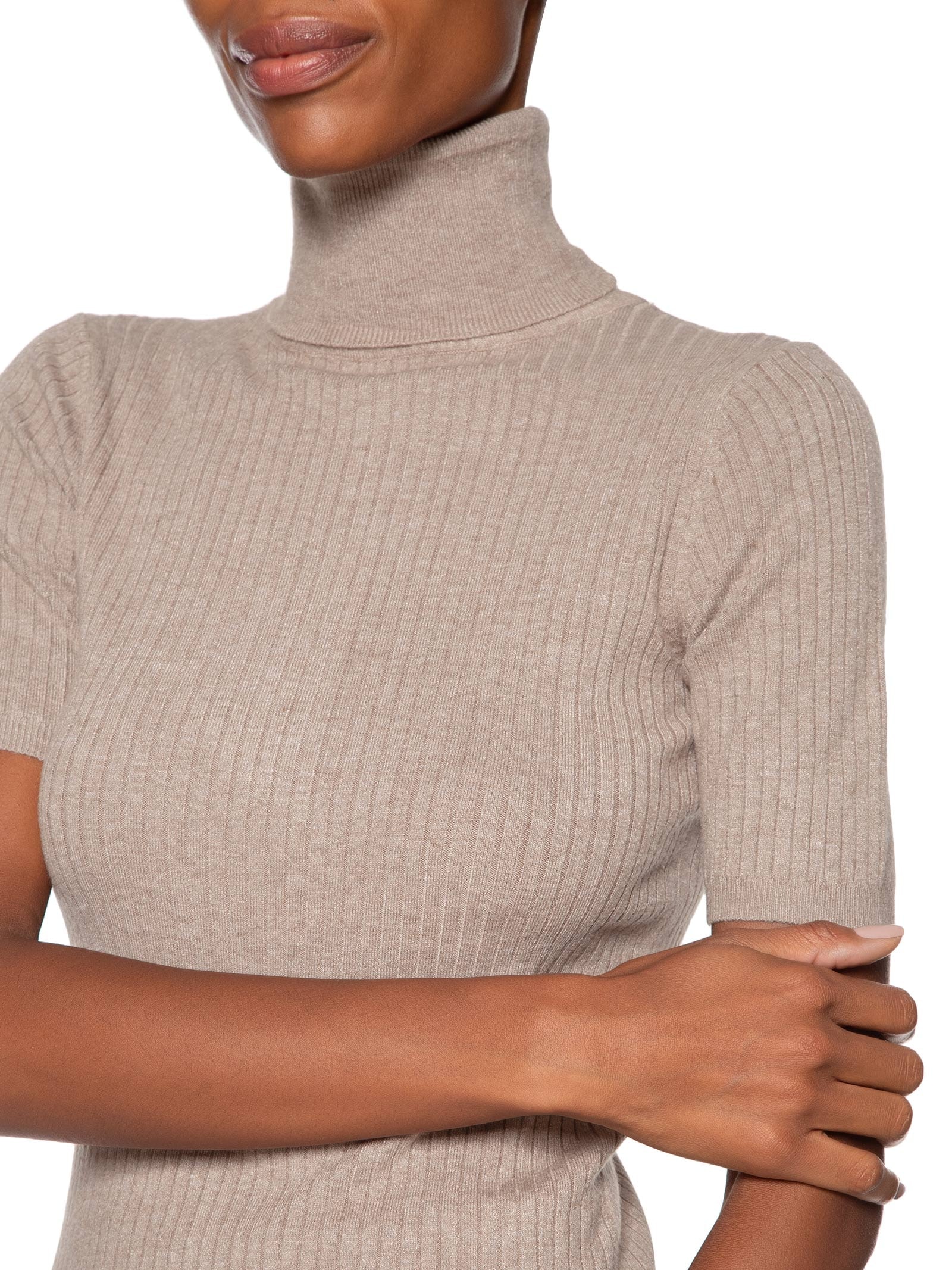 Blusa Feminina Gola Alta Em Tricot Bege '2Essential