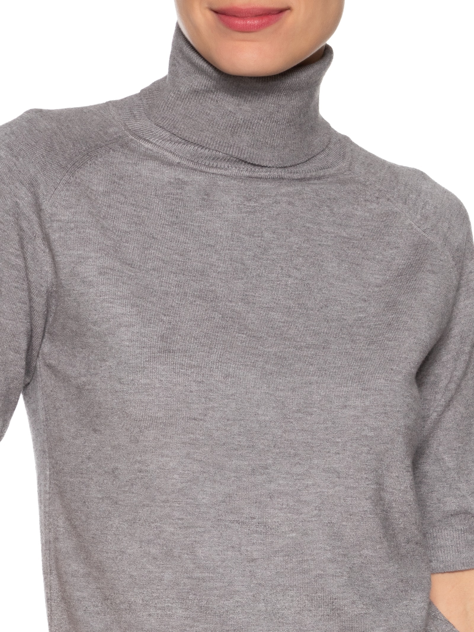 Blusa Feminina Gola Alta Em Tricot Cinza '2Essential