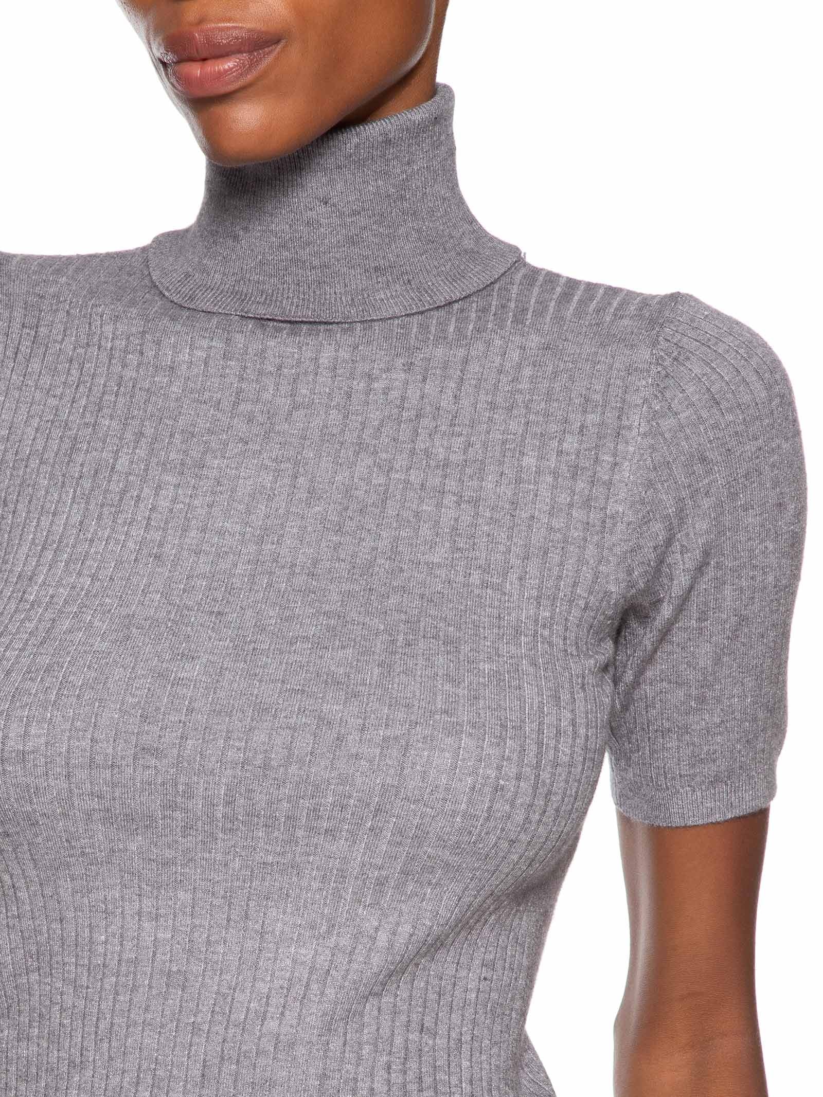 Blusa Feminina Gola Alta Em Tricot Cinza '2Essential