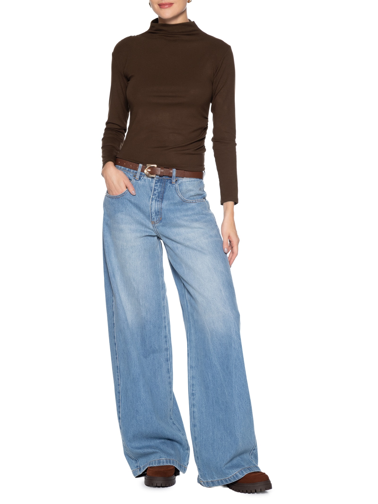 Blusa Feminina Gola Alta Manga Longa Marrom Basiq