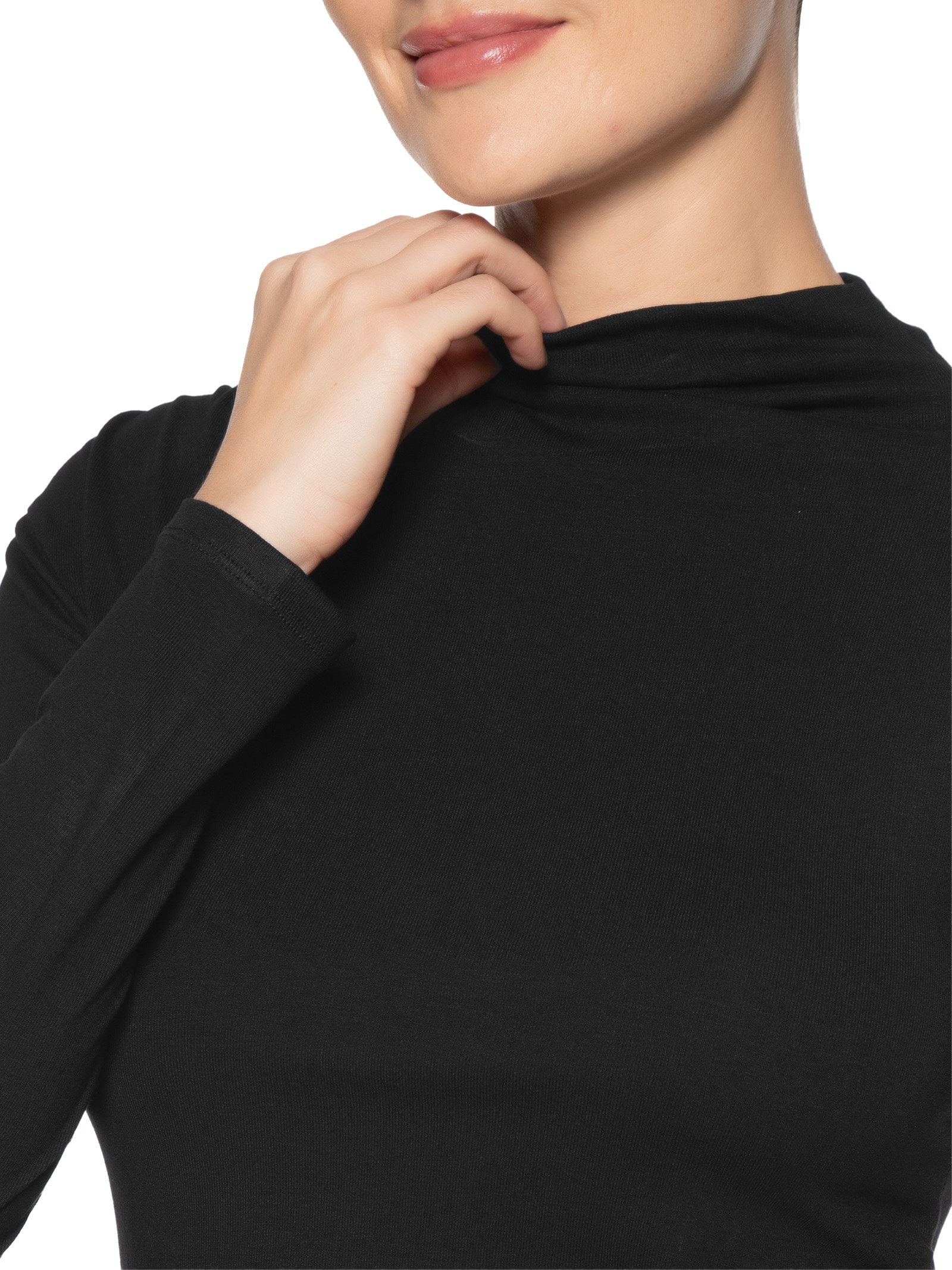 Blusa Feminina Gola Alta Manga Longa Preto Basiq