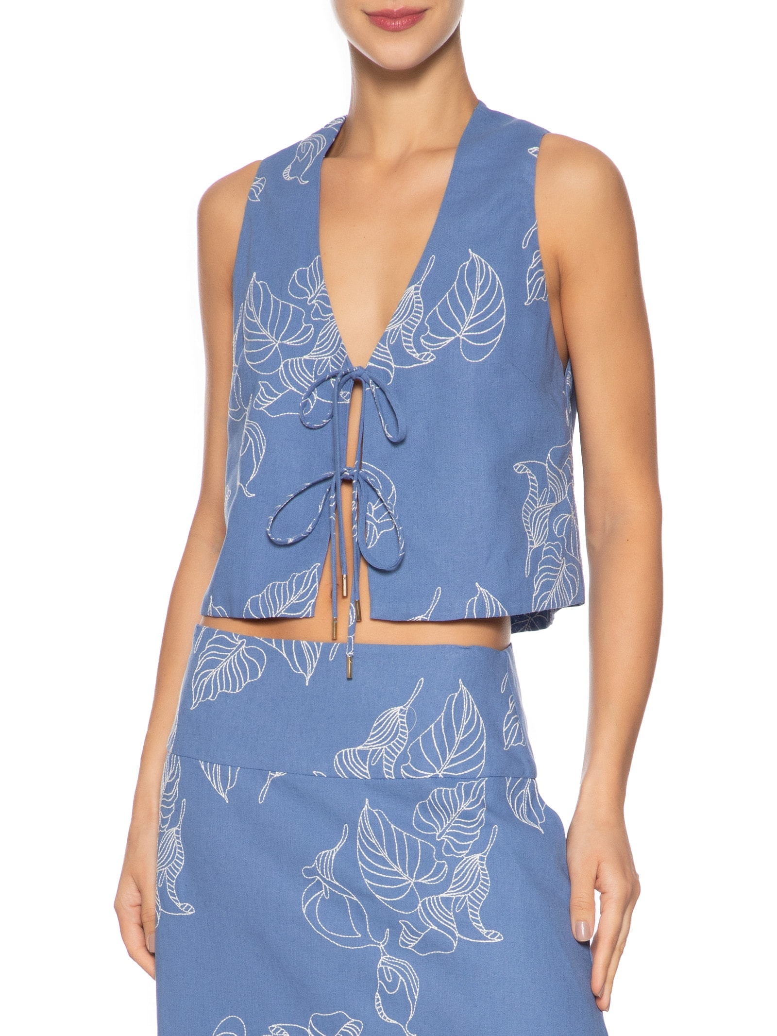 Blusa Feminina Linho Bordado Copo De Leite Azul Dress To