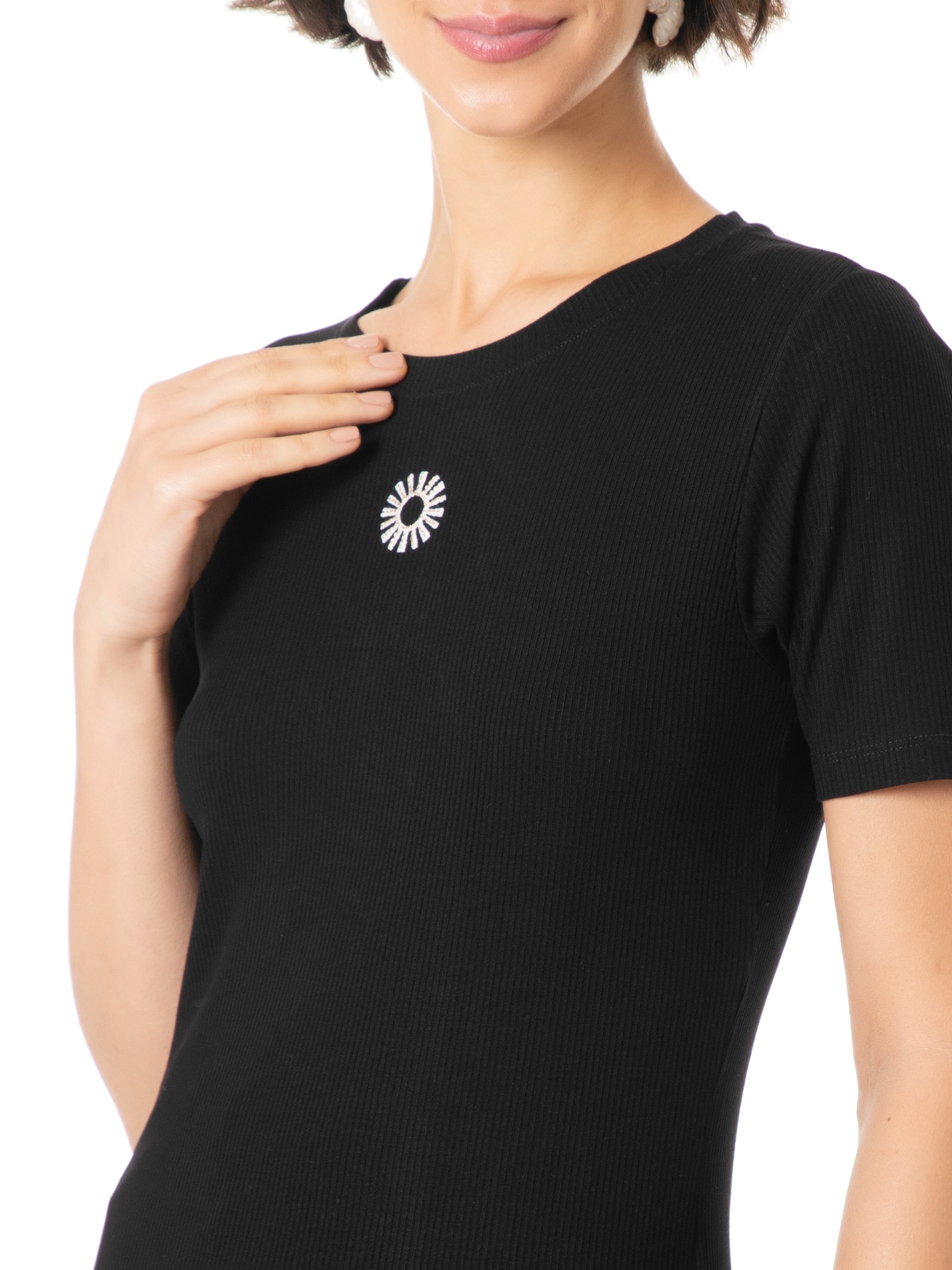 Blusa Feminina Malha Manga Curta Rib Preto Salinas