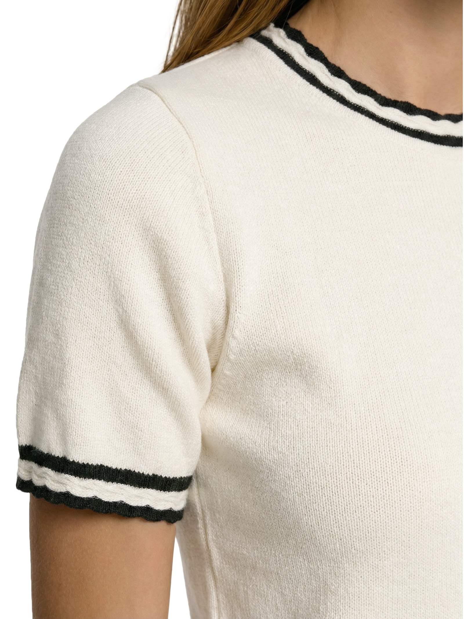 Blusa Feminina Malha Tricot Branco Lez A Lez