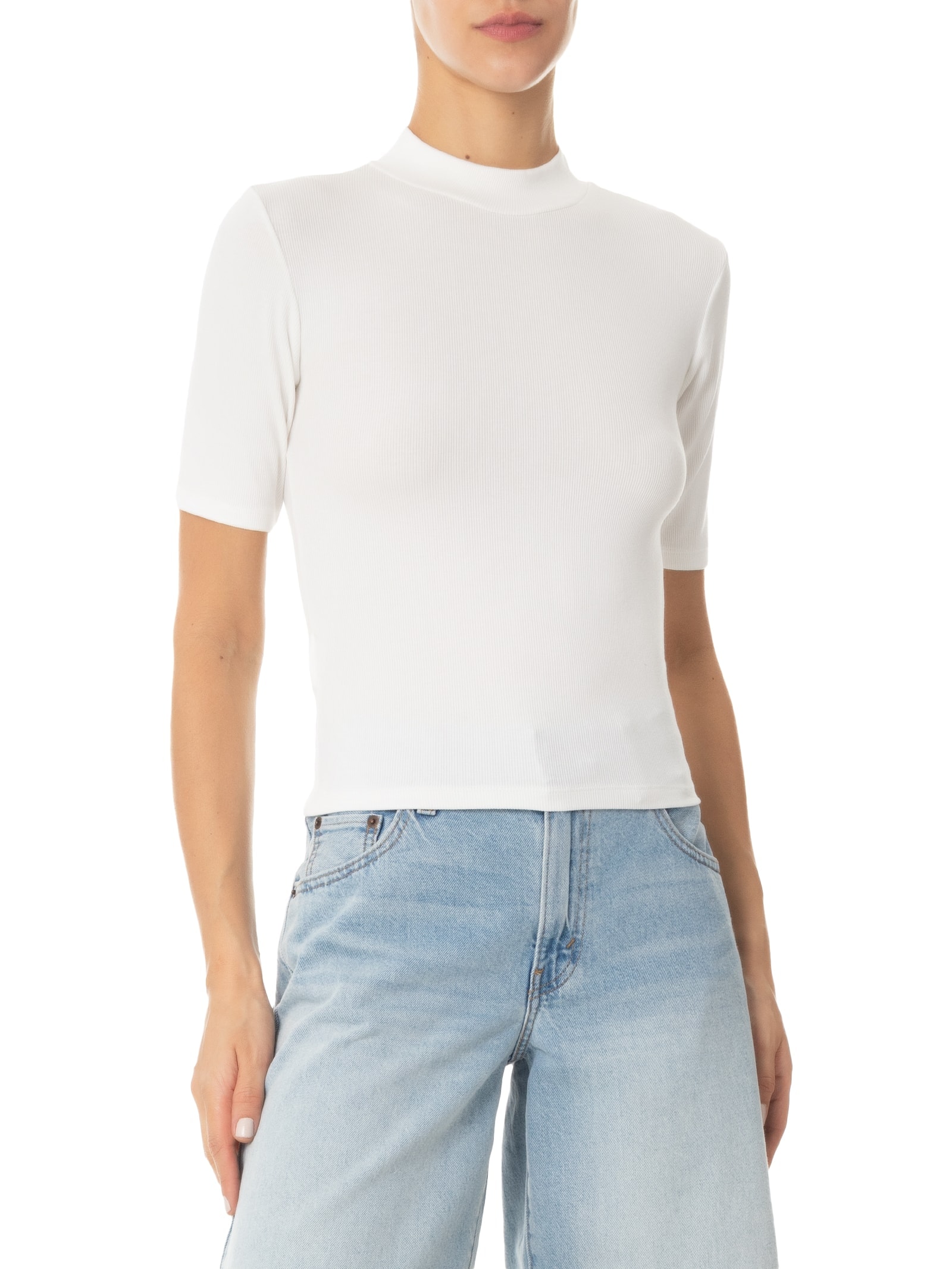 Blusa Feminina Manga Curta Justa ao Corpo Off White Basiq