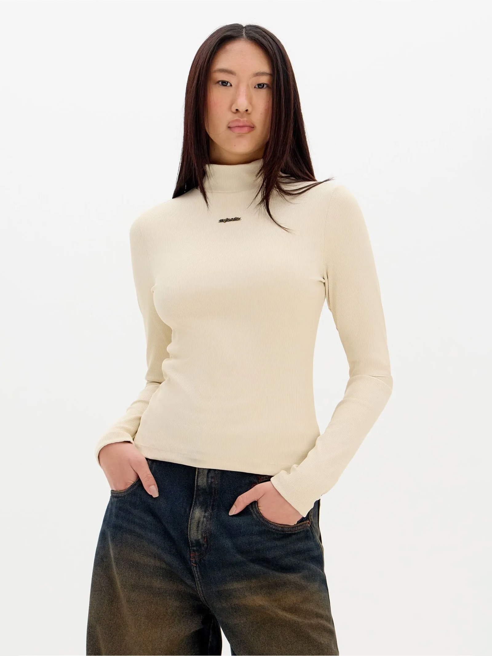 Blusa Feminina Manga Longa Com Gola Bege My Favorite