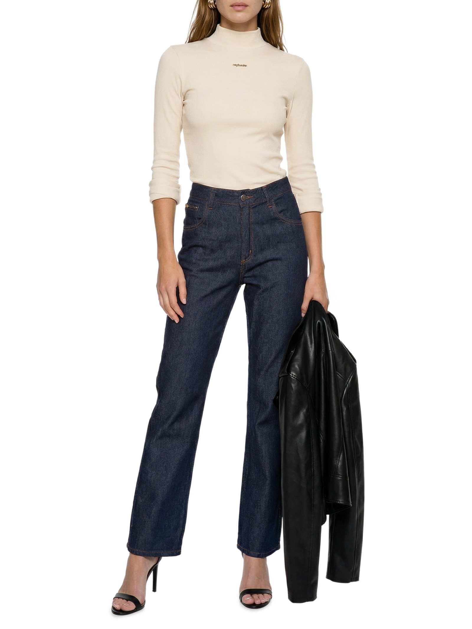 Blusa Feminina Manga Longa Com Gola Bege My Favorite