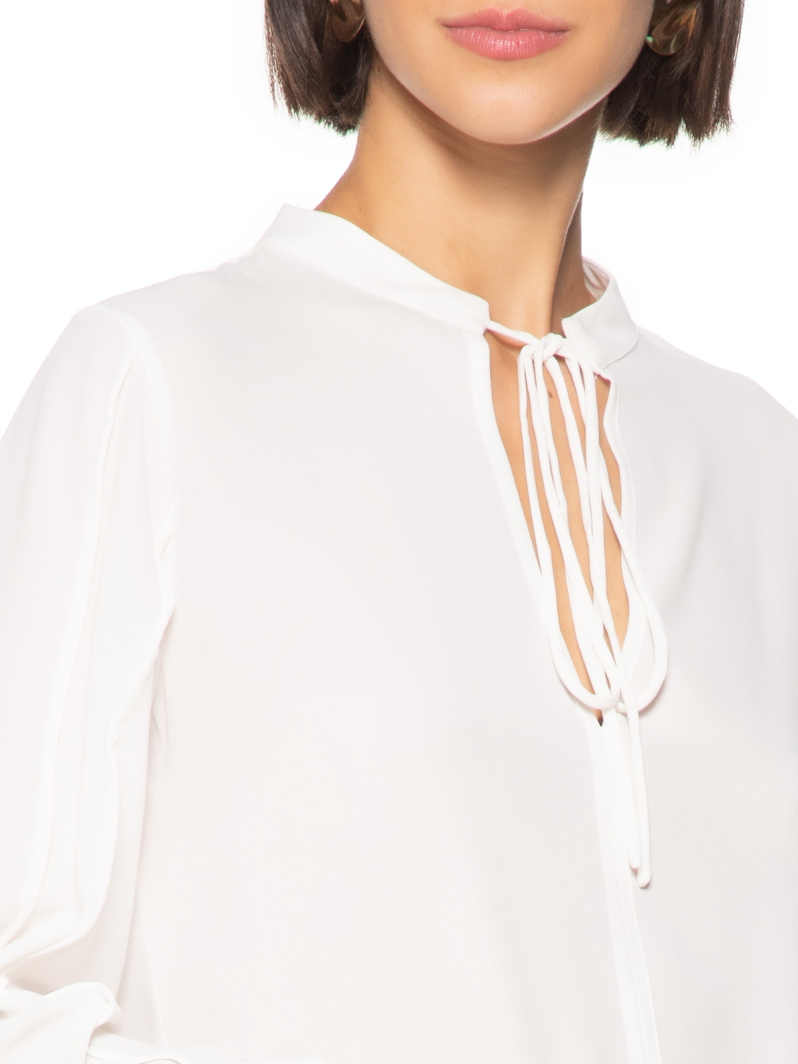 Blusa Feminina Manga Longa com Nervuras Off White Mob