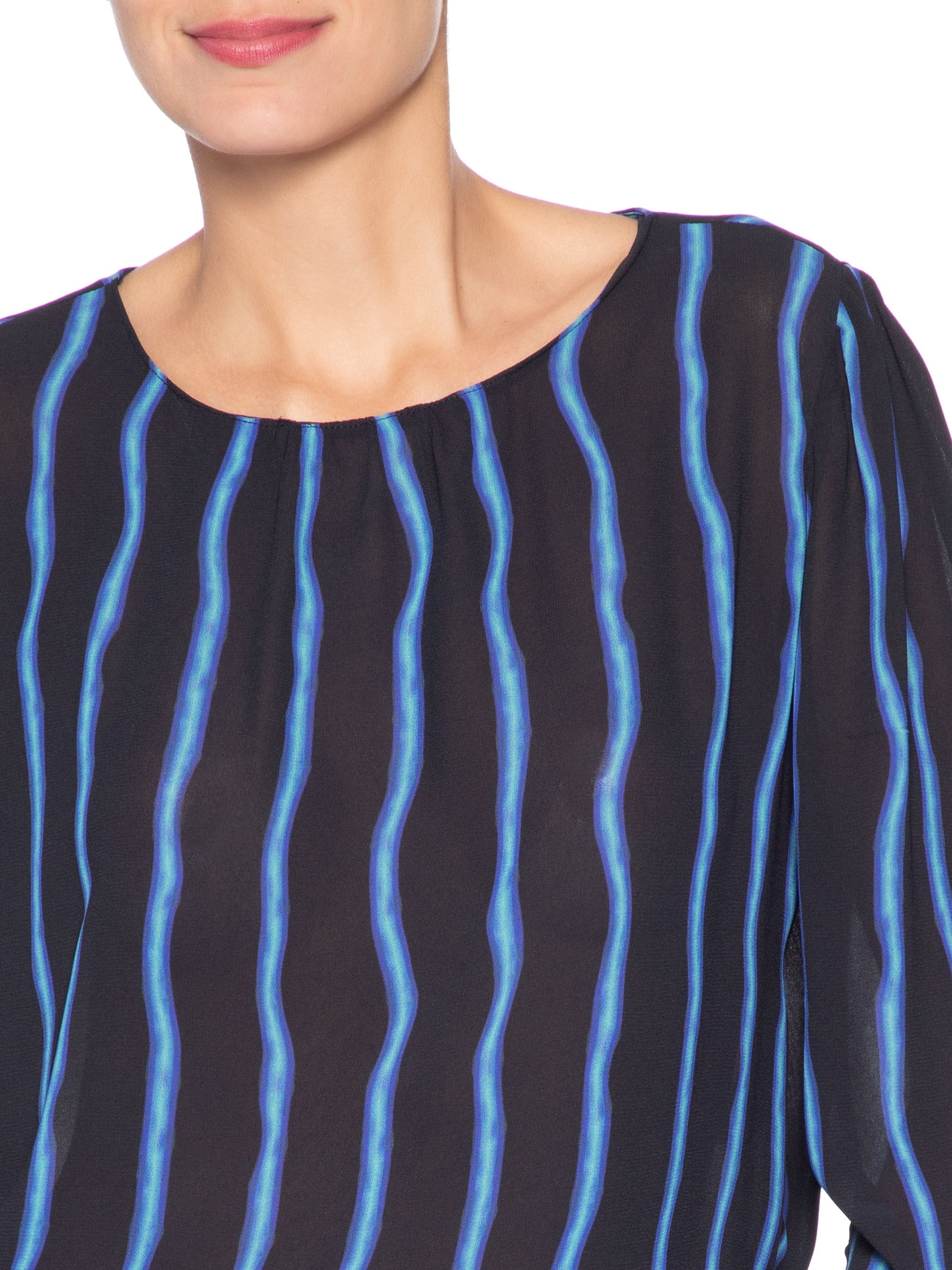 Blusa Feminina Manga Longa Listra Feixe Preto Animale