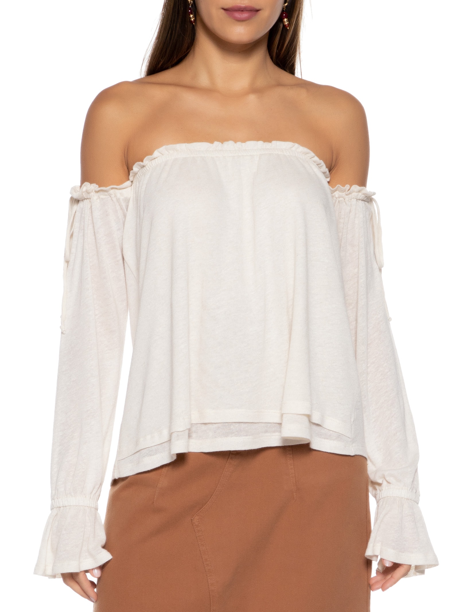Blusa Feminina Manga Longa Ombro A Ombro Off White Basiq
