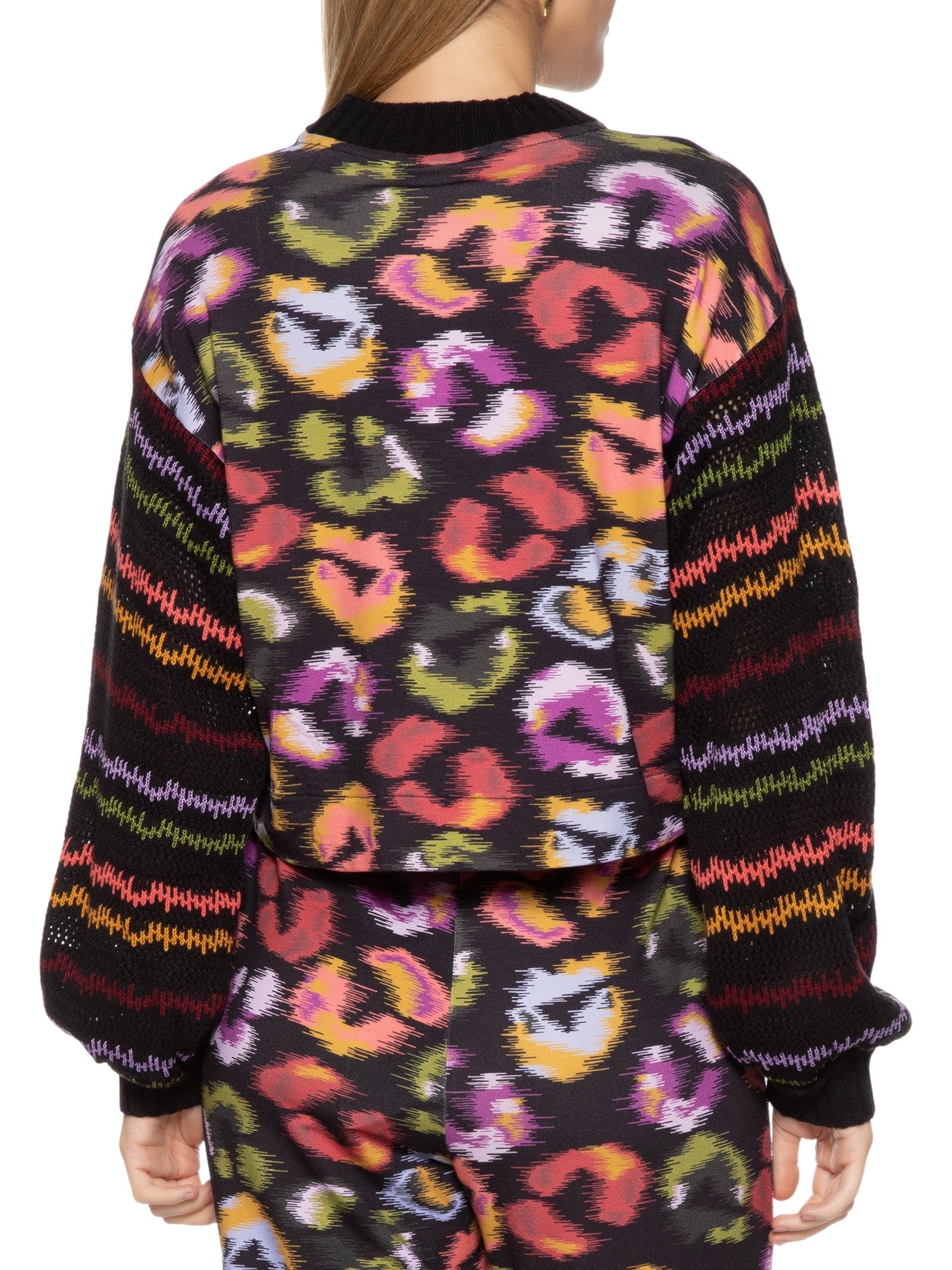 Blusa Feminina Manga Onça De Cor Preto Farm