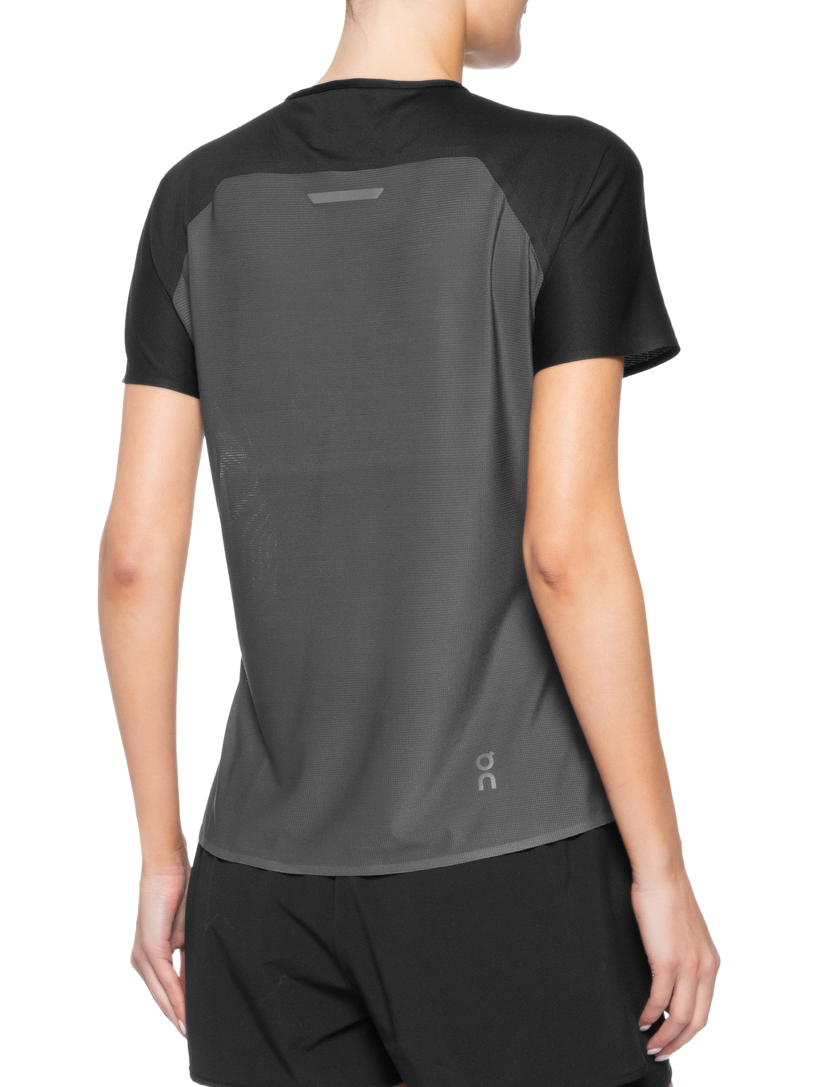 Blusa Feminina Performance-T – Preto On Running