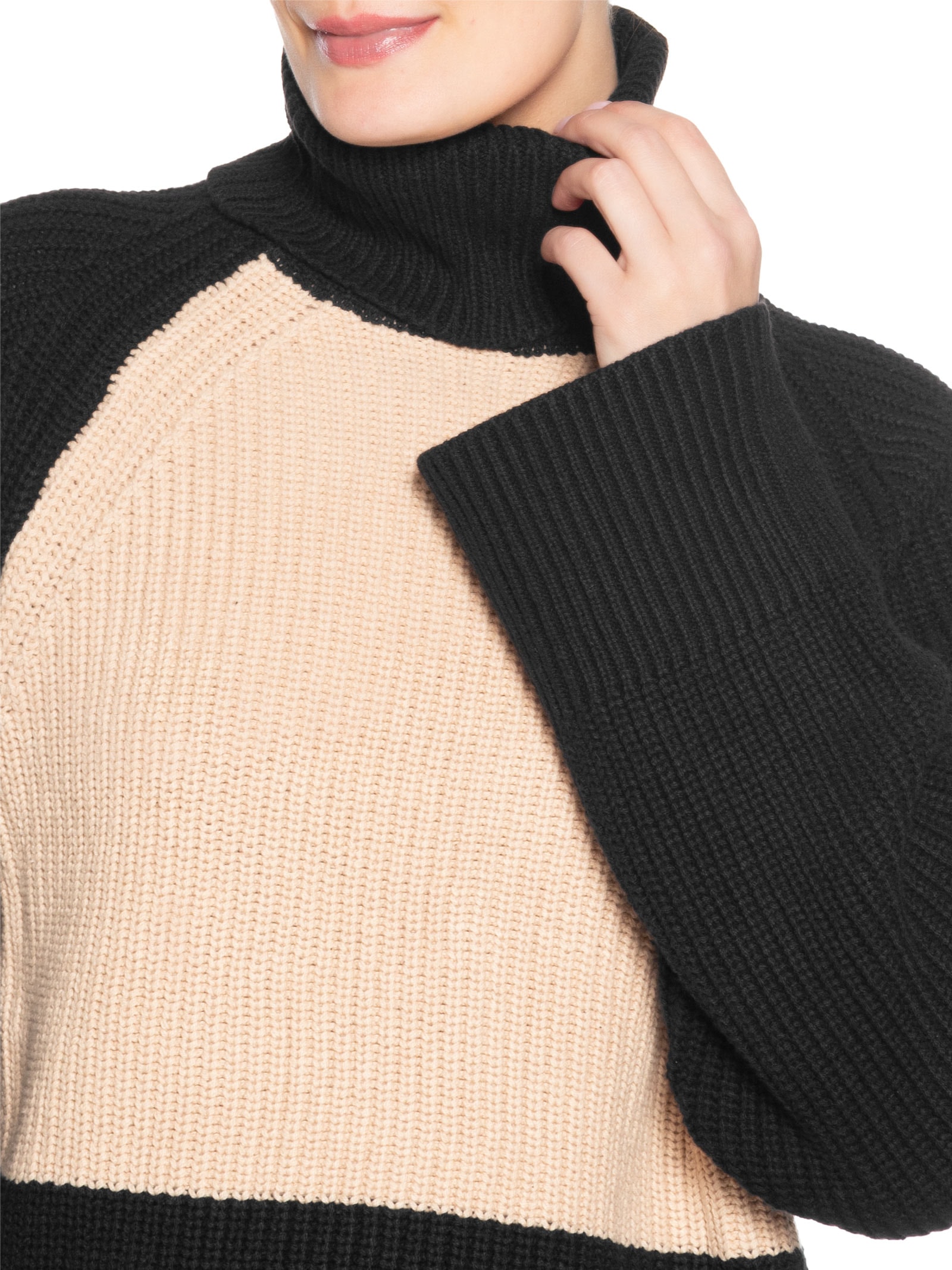 Blusa Feminina Pull De Tricot Gola Alta Bicolor Preto Animale