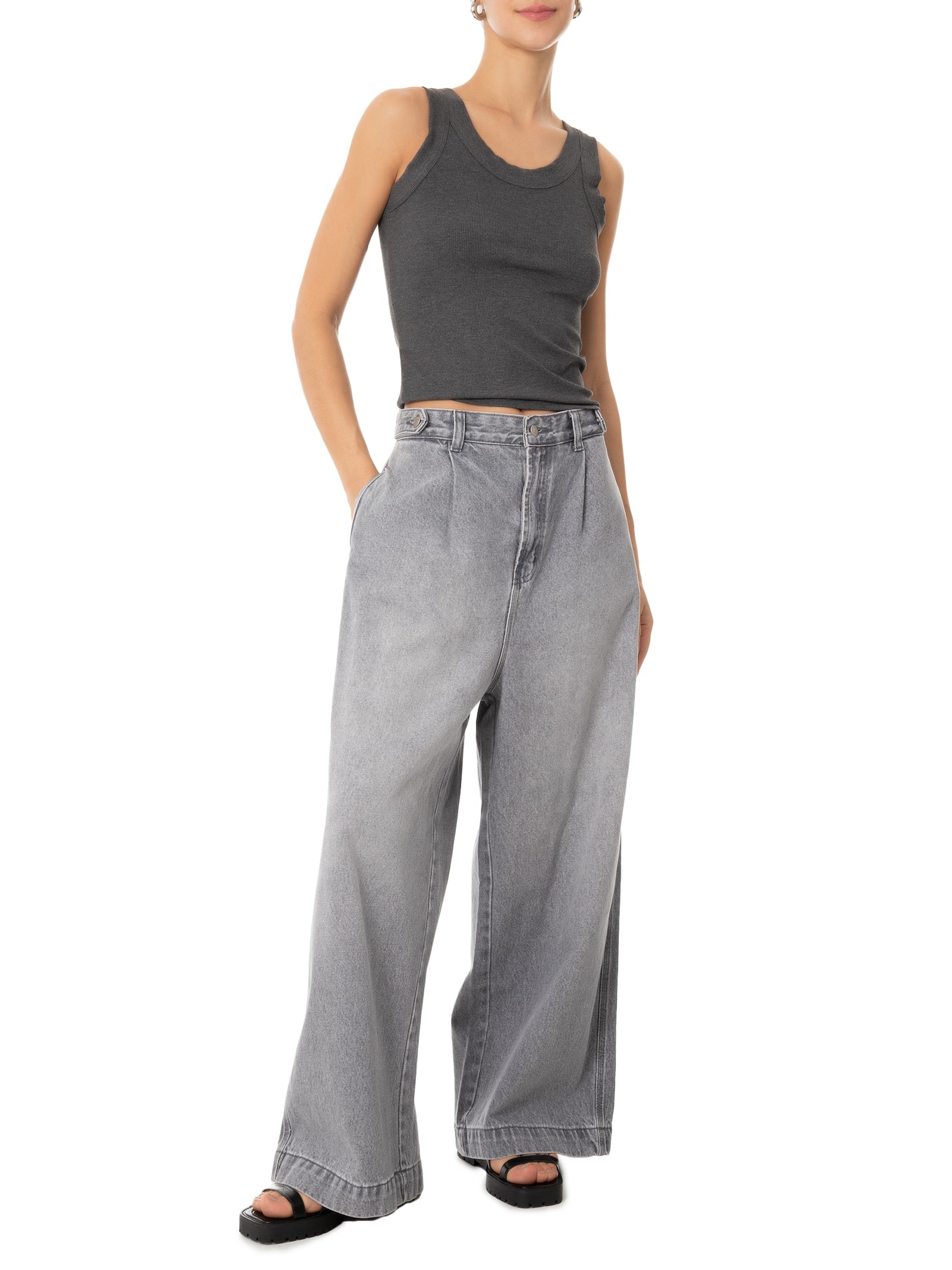 Blusa Feminina Sem Manga Básica Cinza Basiq