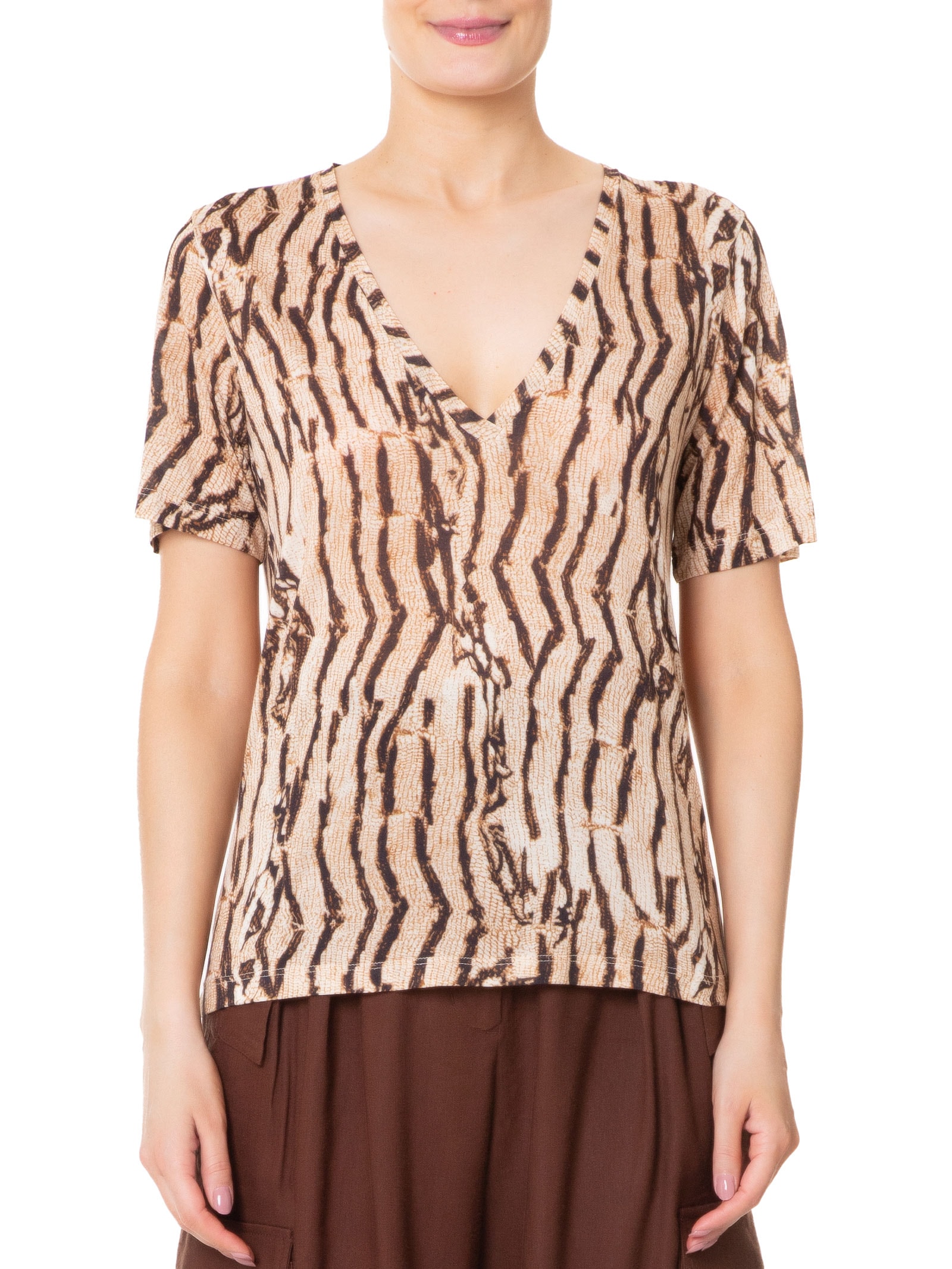 Blusa Feminina Tee Decote V Manga Curta Cobra Vintage Marrom Animale