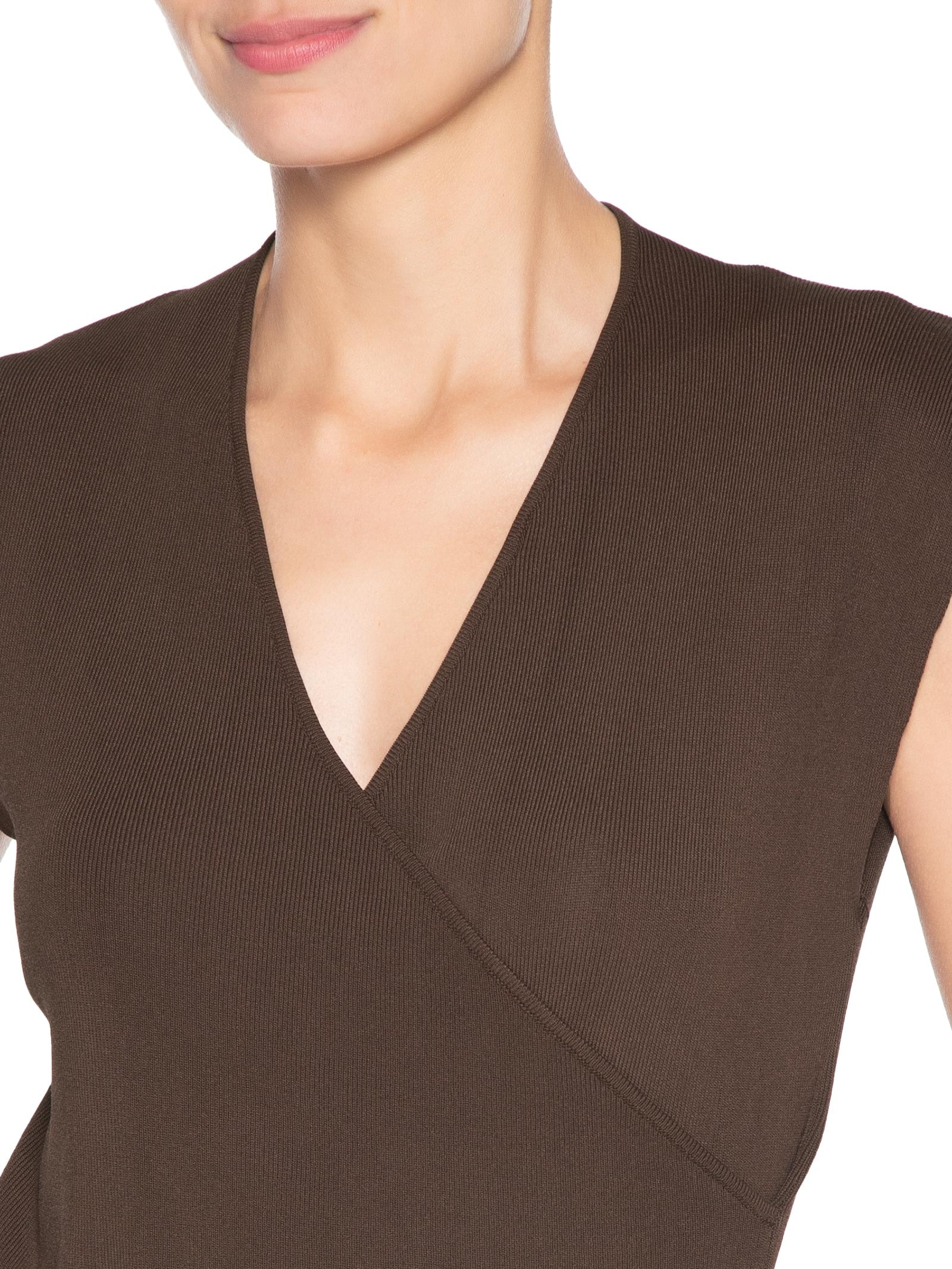 Blusa Feminina Transpassada Em Tricot Marrom '2Essential