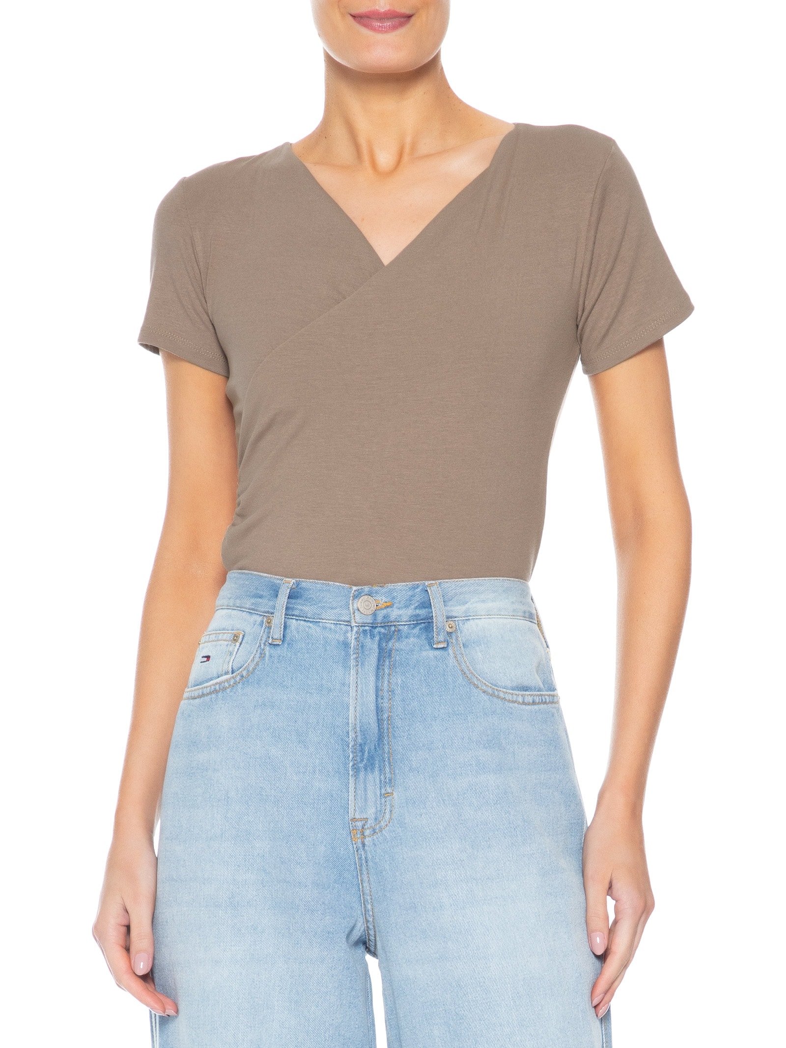 Blusa Feminina Transpassada Manga Curta Bege Basiq