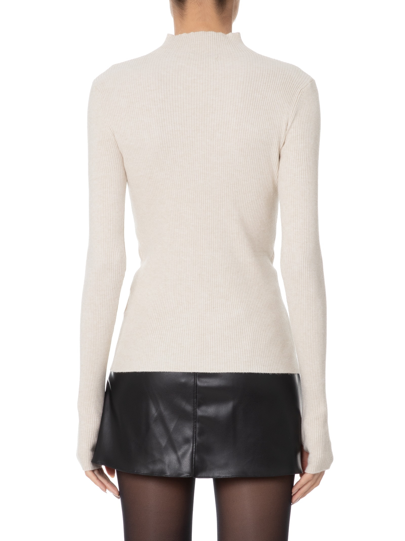Blusa Feminina Tricot Com Dedal Bege Market 33