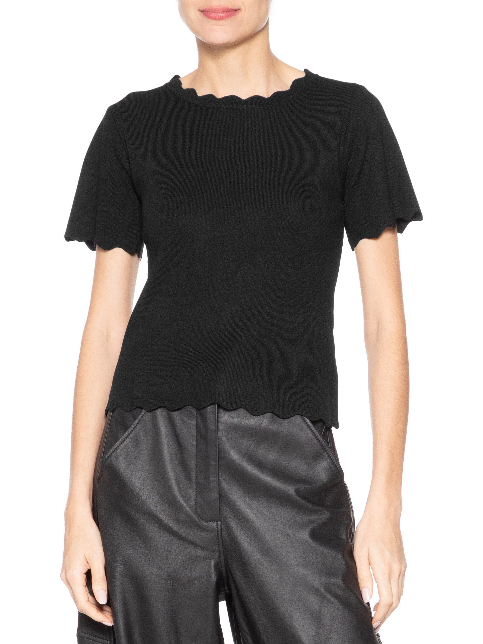 Blusa Feminina Tricot Decote Ondulado Preto Market 33