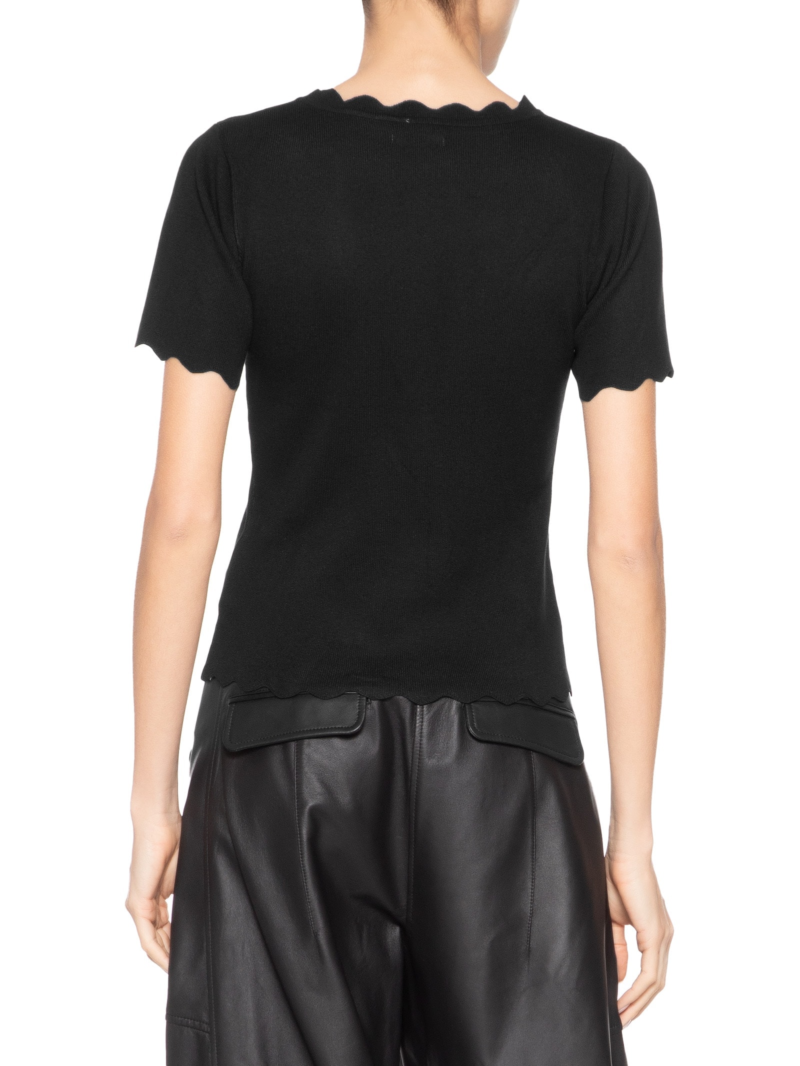 Blusa Feminina Tricot Decote Ondulado Preto Market 33