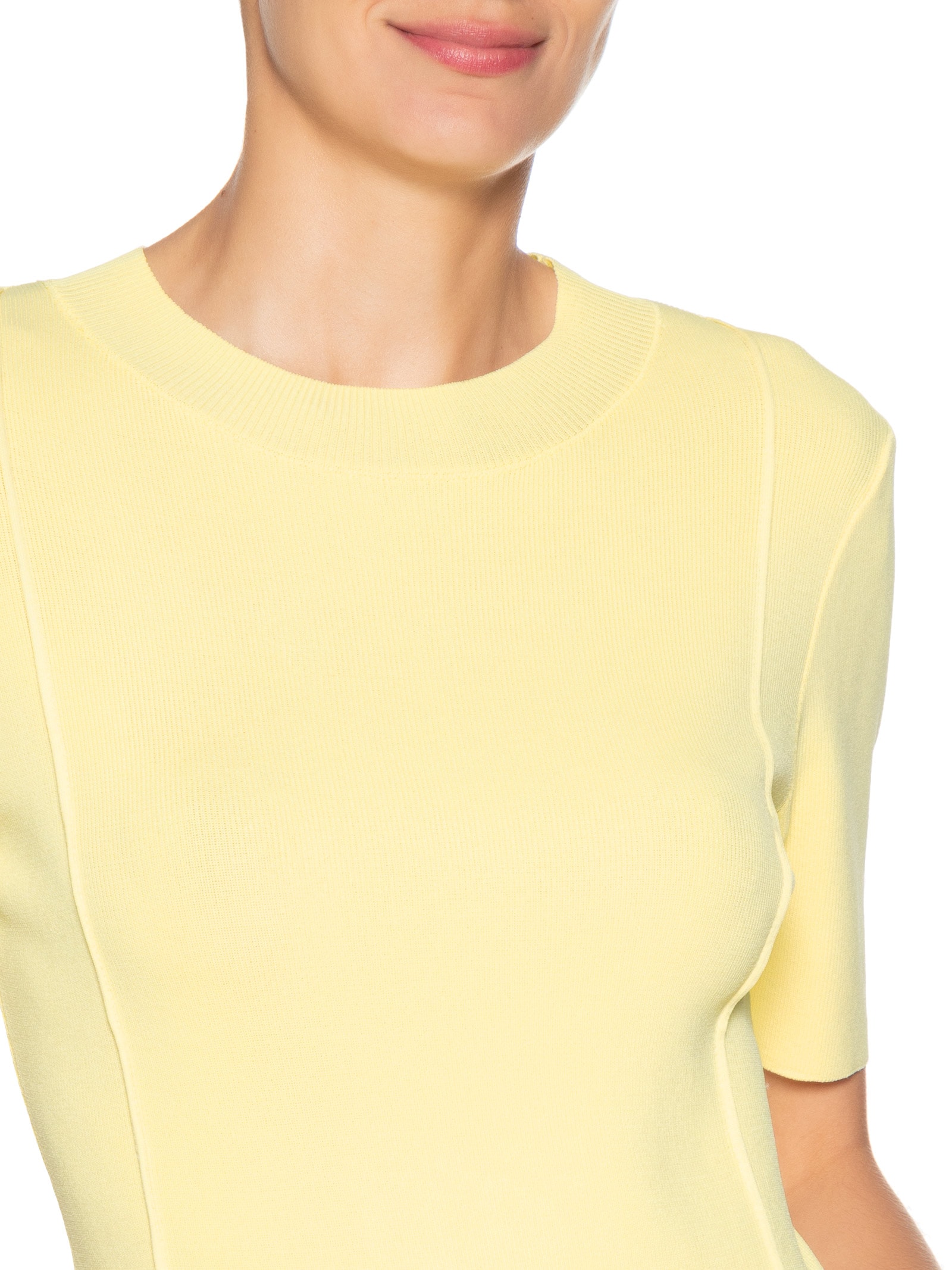 Blusa Feminina Tricot Detalhe Nervura Amarelo Basiq