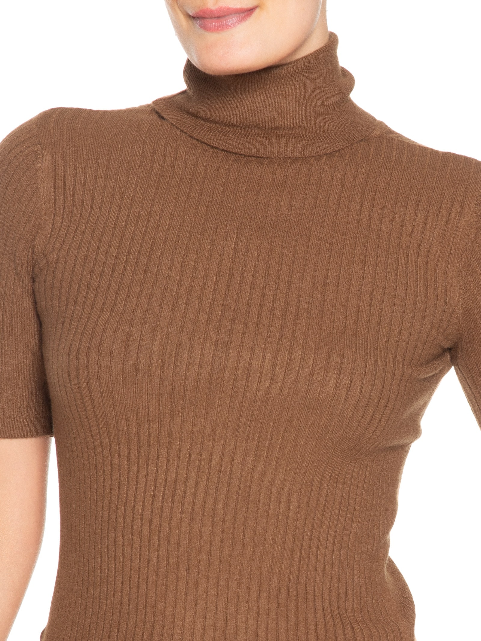 Blusa Feminina Tricot Gola Alta Canelada Manga Curta Marrom Basiq