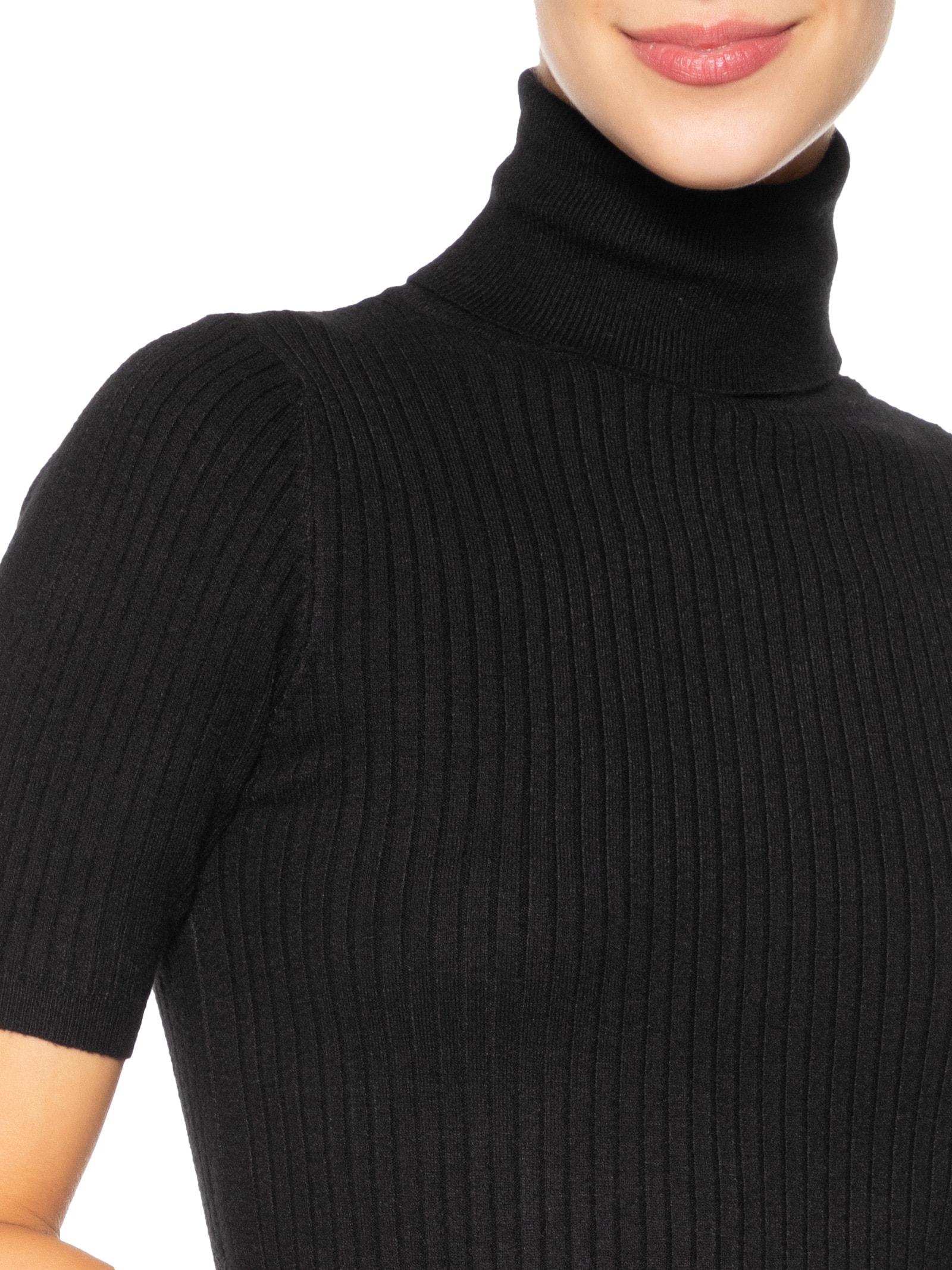 Blusa Feminina Tricot Gola Alta Canelada Manga Curta Preto Basiq