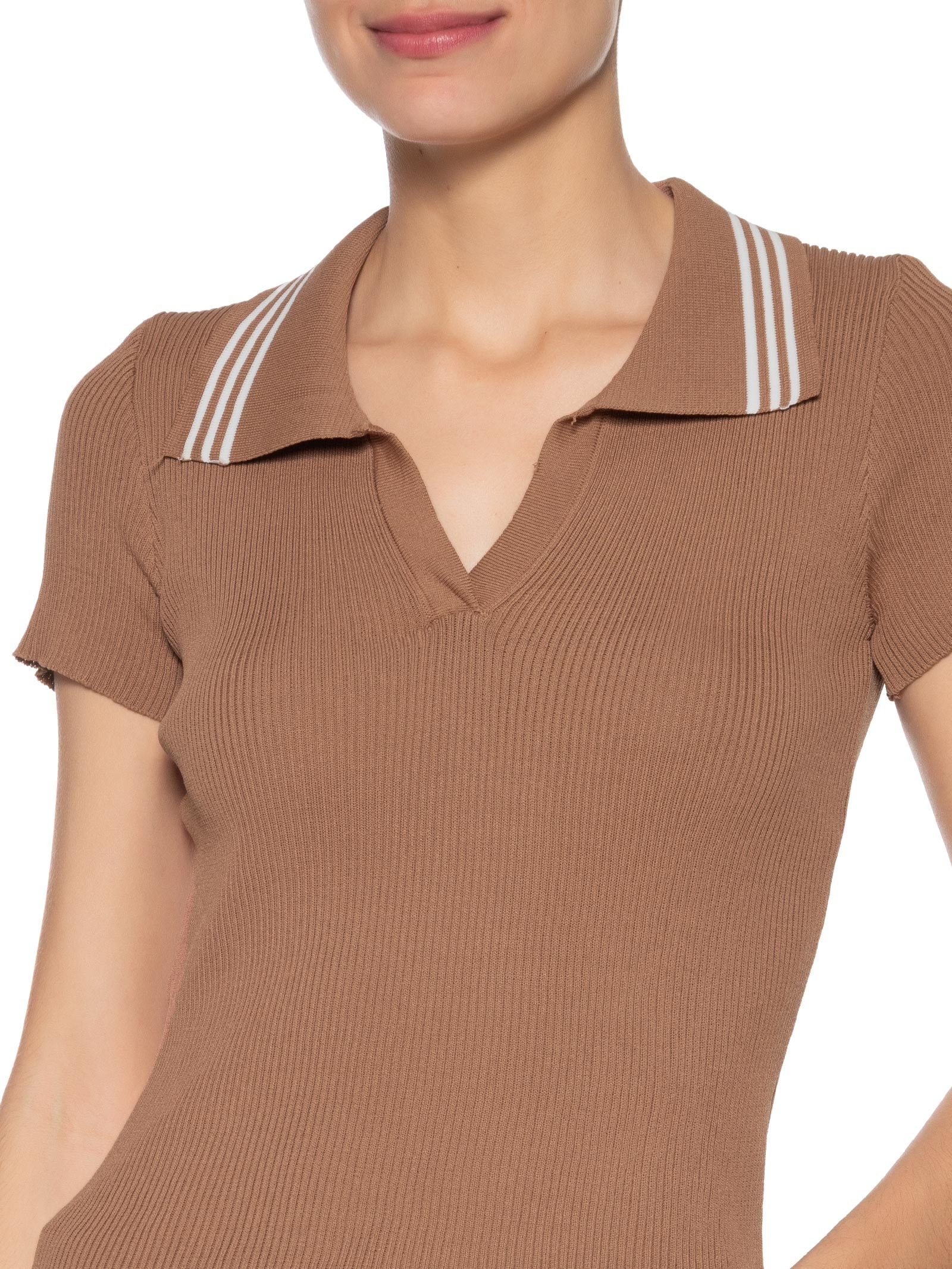 Blusa Feminina Tricot Gola Esporte Marrom Basiq