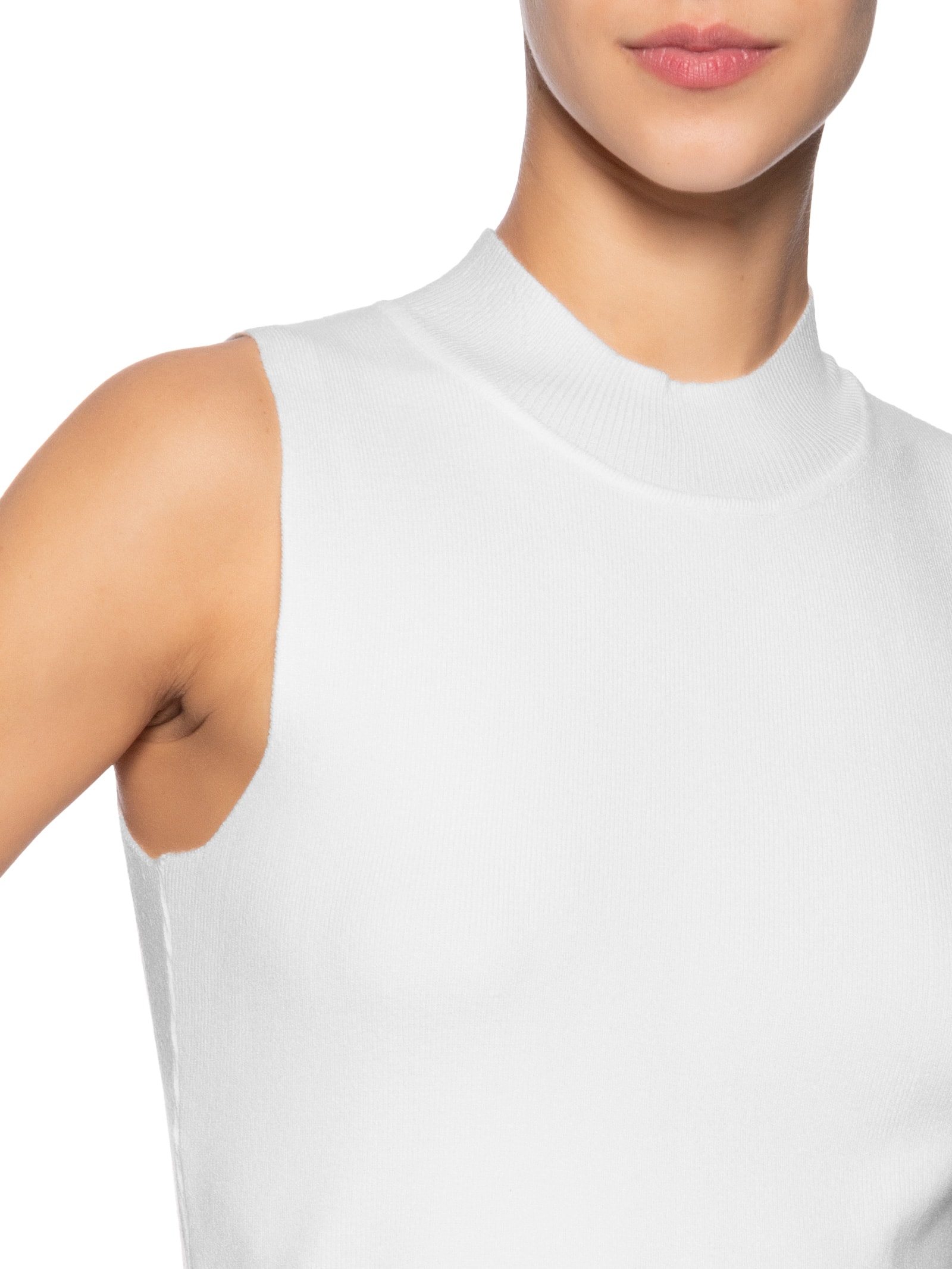 Blusa Feminina Tricot Sem Manga Off White Market 33