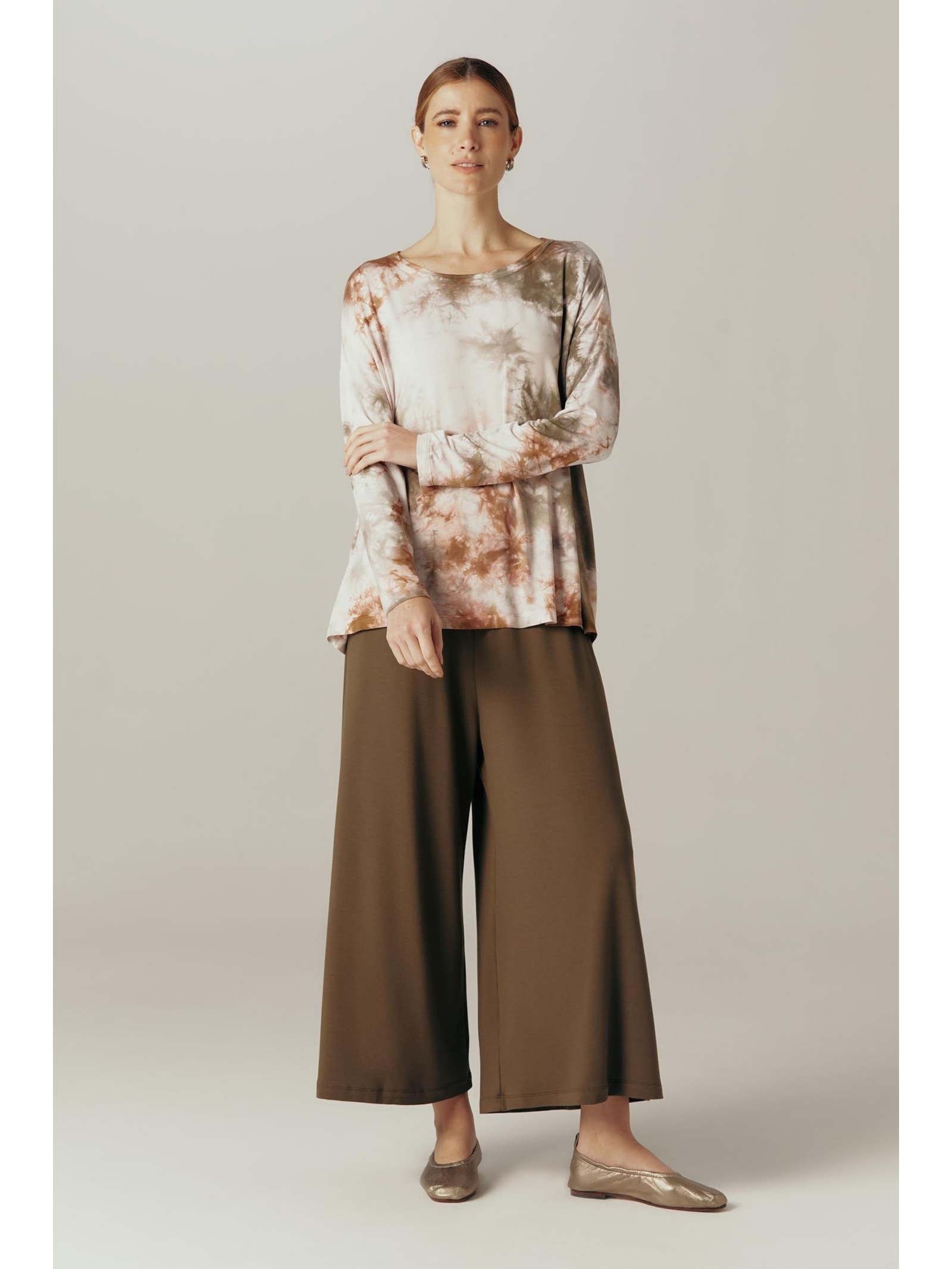 Blusa Manga Longa Tie Dye Marrom Modal Ieda Yogini