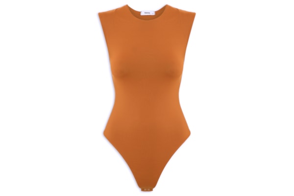 Body Feminino Básico Alça Larga – Marrom