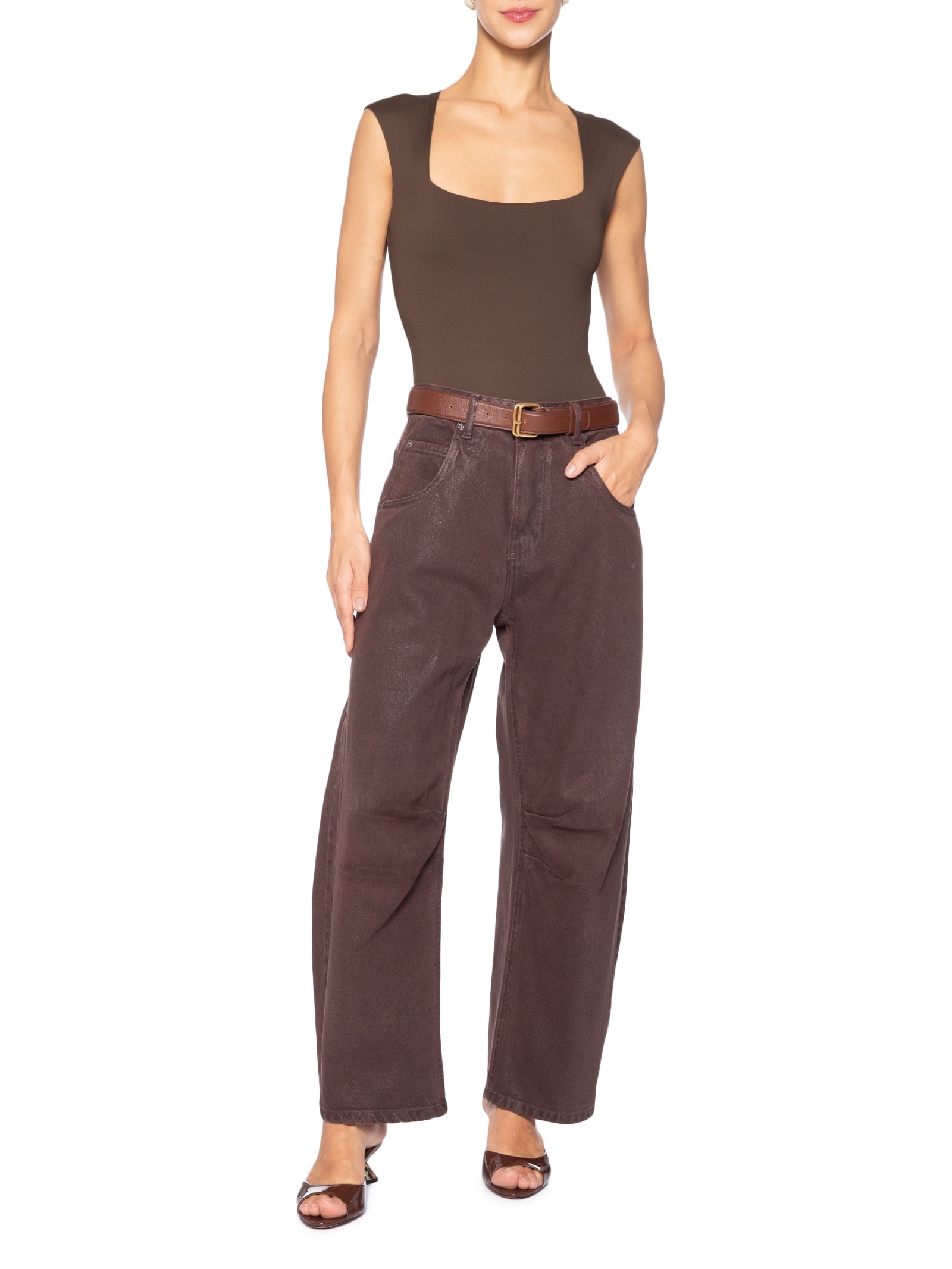 Body Feminino Decote Reto Marrom '2Essential