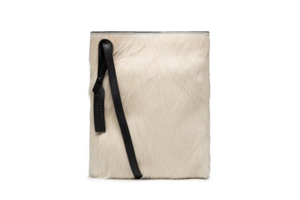 Bolsa Feminina Flat Pelo - Off White