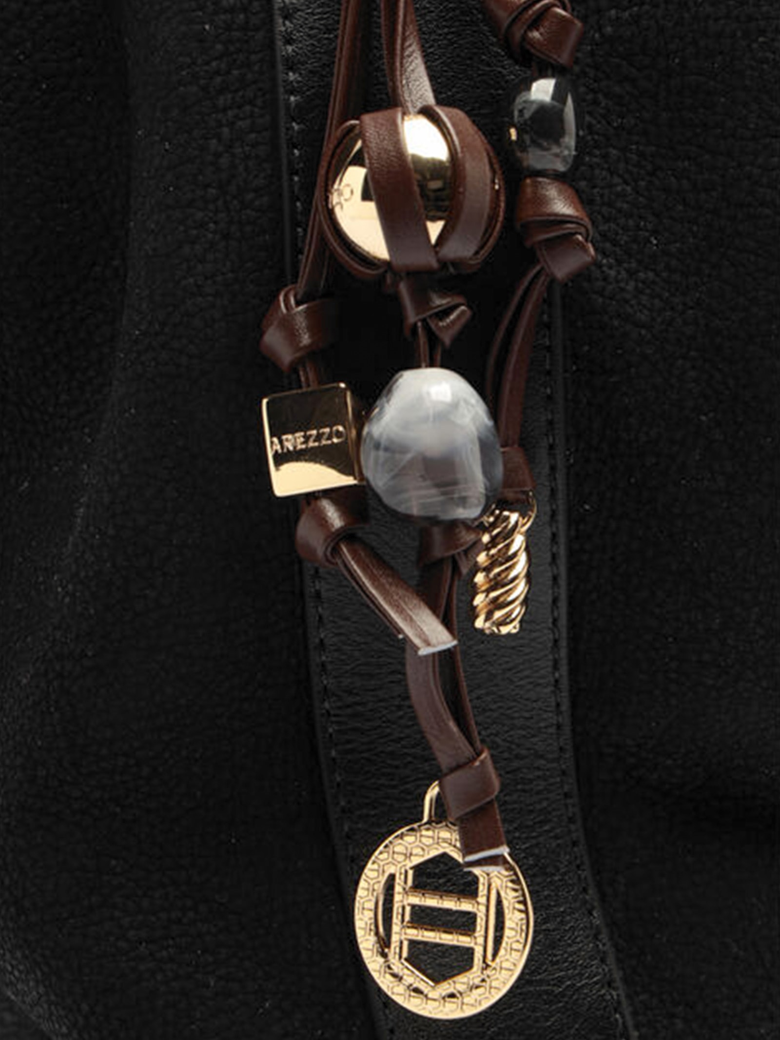 Bolsa Feminina Hobo Acamurçada Grande Bag Charm Preto Arezzo