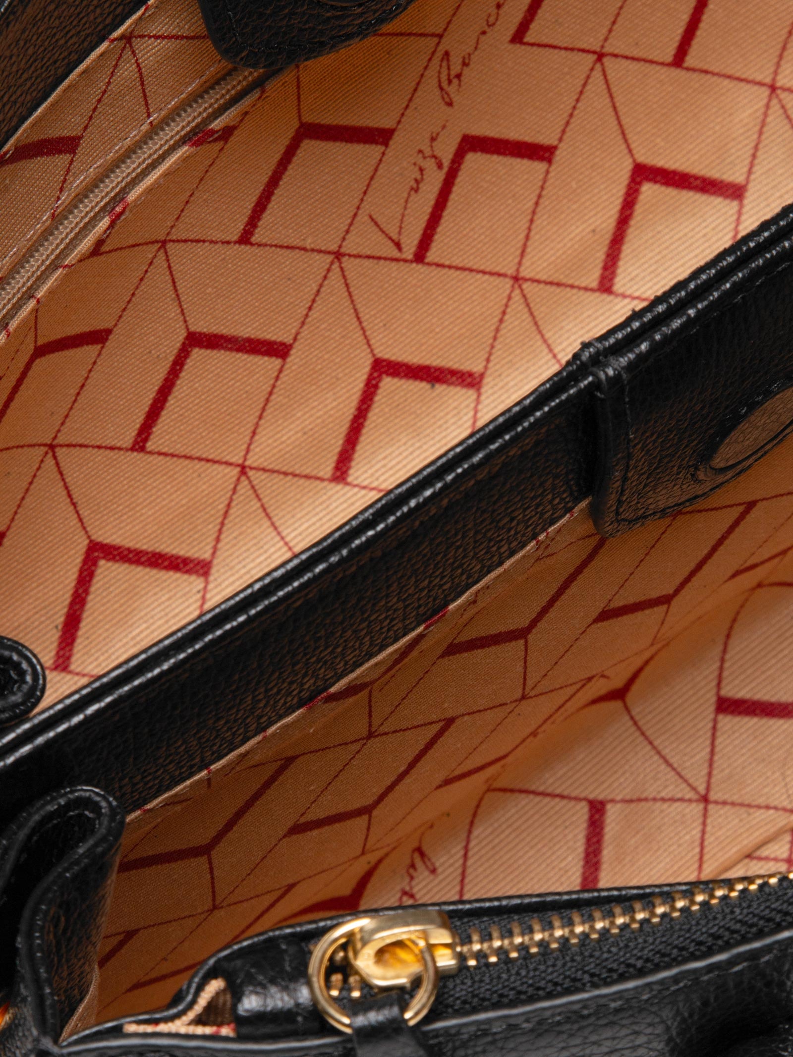 Bolsa Feminina Média Viena Preto Luiza Barcelos