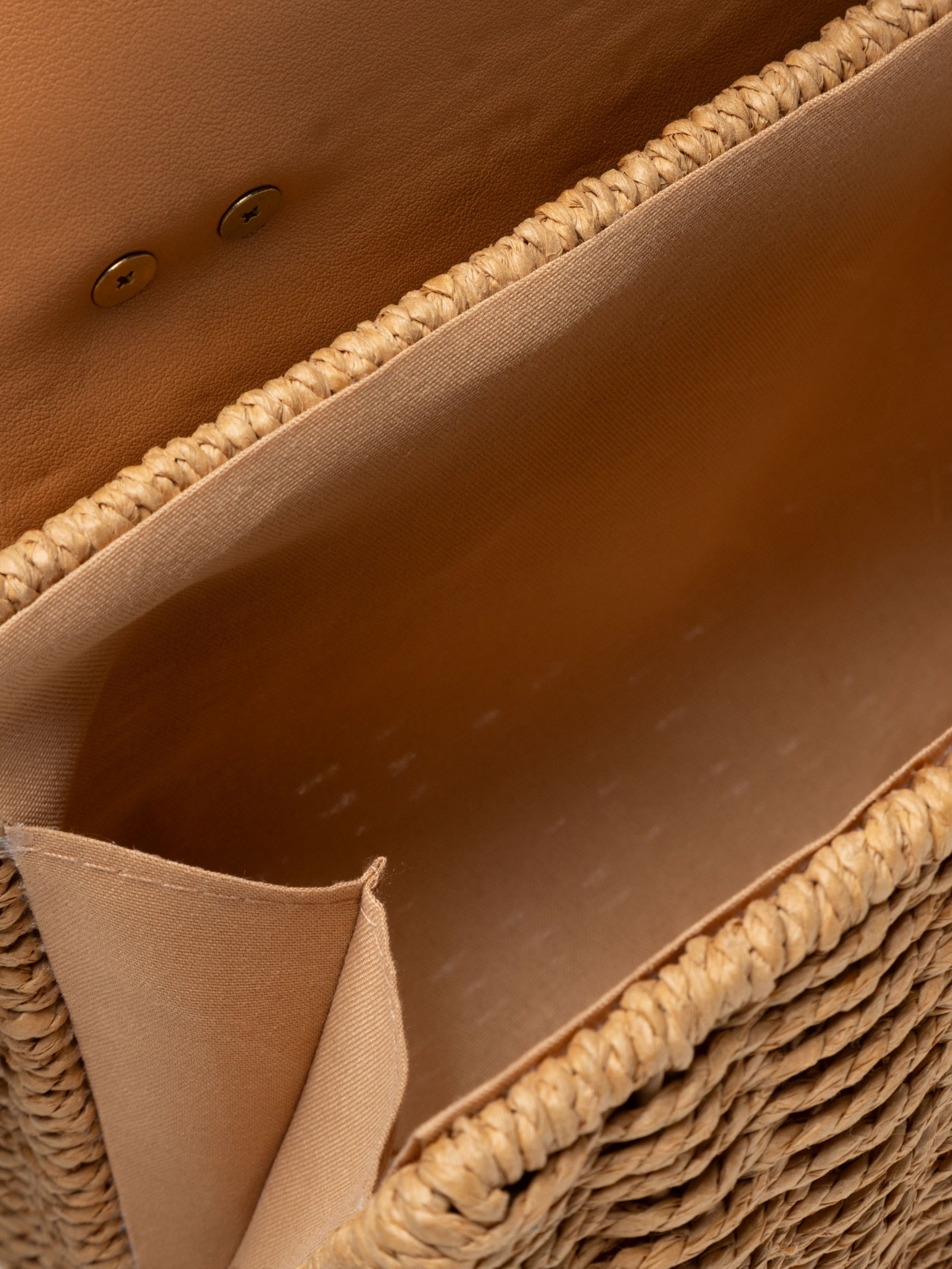 Bolsa Feminina Palha Baguete Com Detalhe Bege Basiq