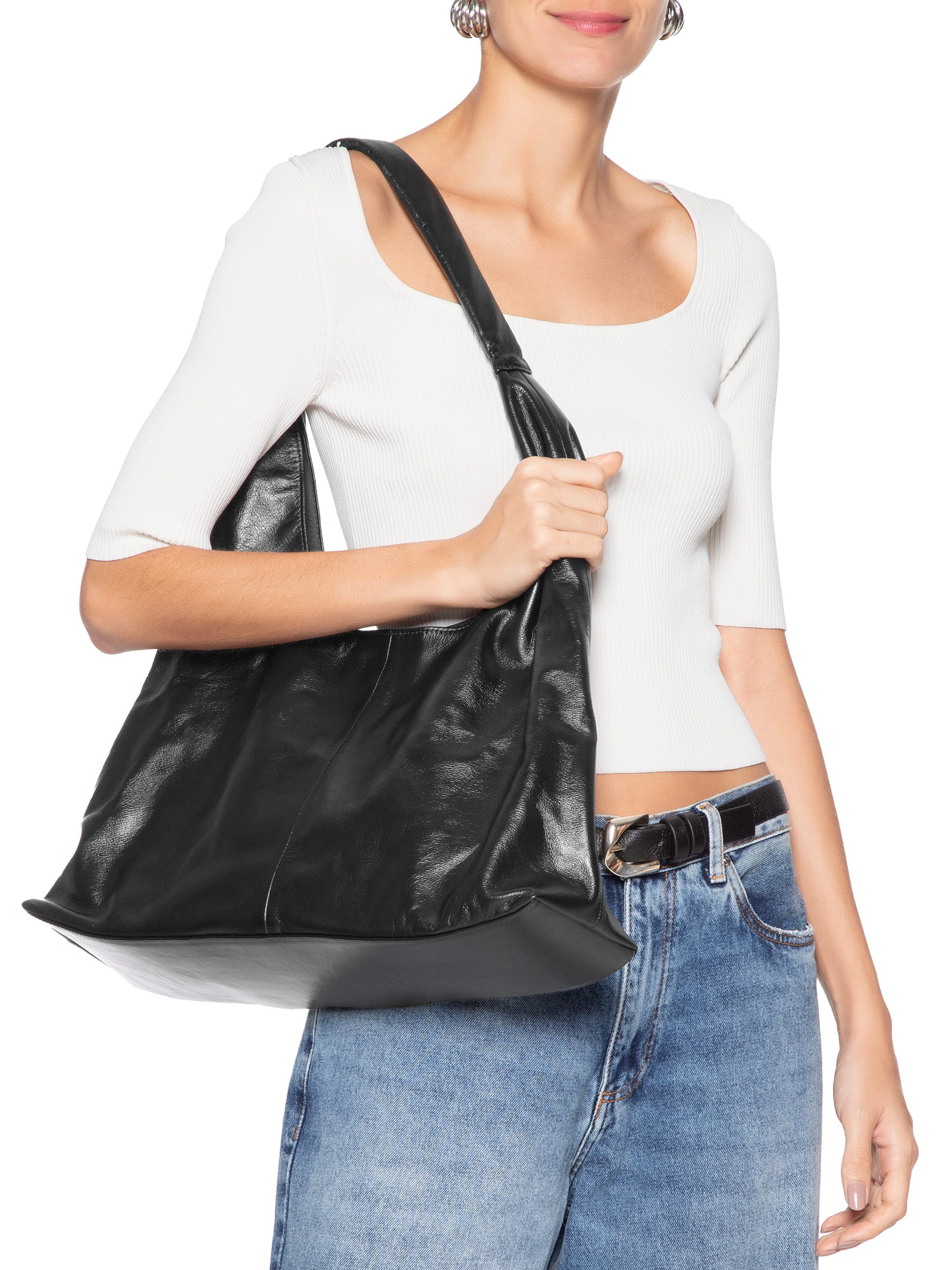 Bolsa Feminina Slouchy Bag Em Couro Preto Market 33