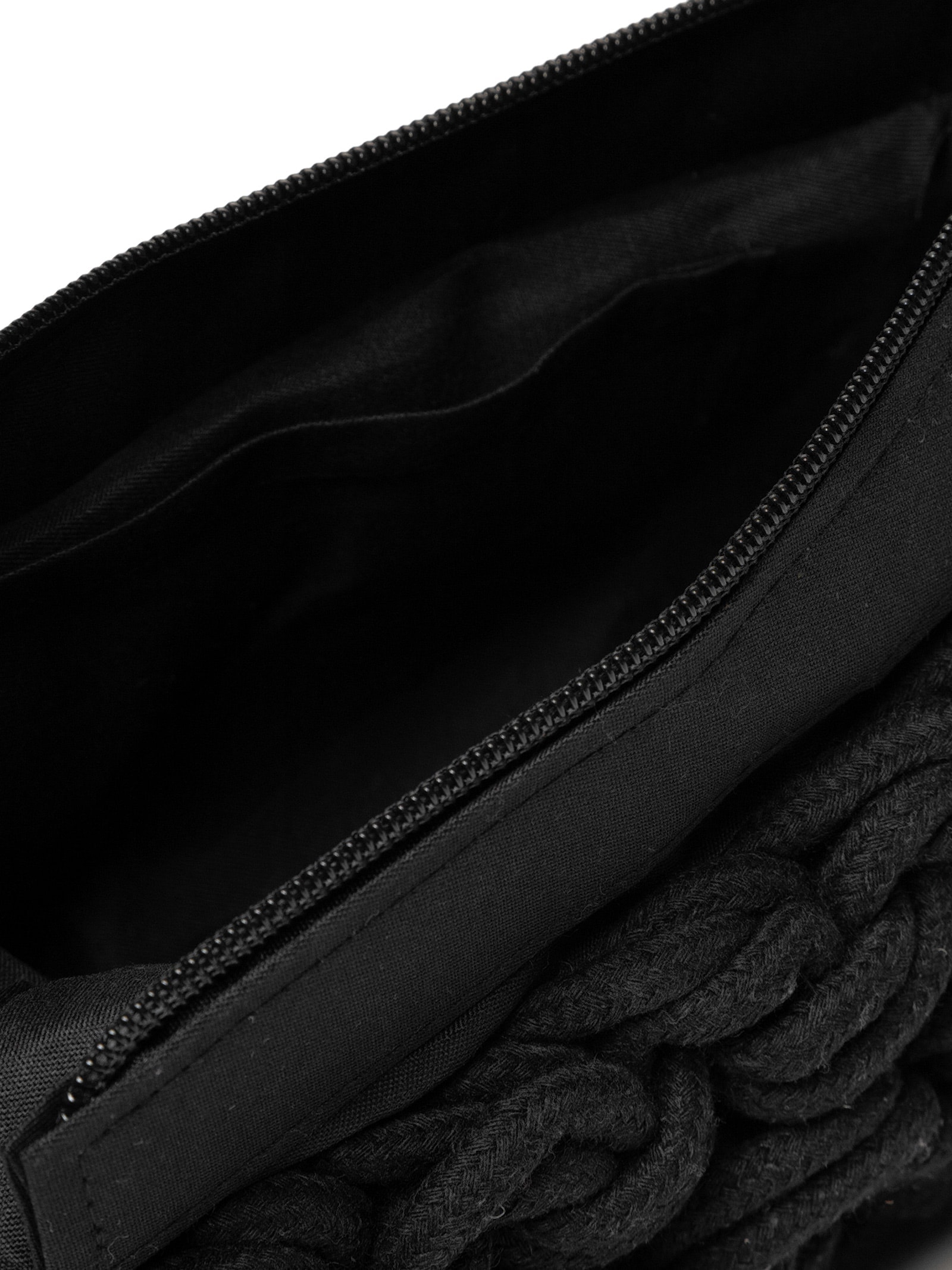 Bolsa Feminina Tiracolo de Croche Preto Basiq
