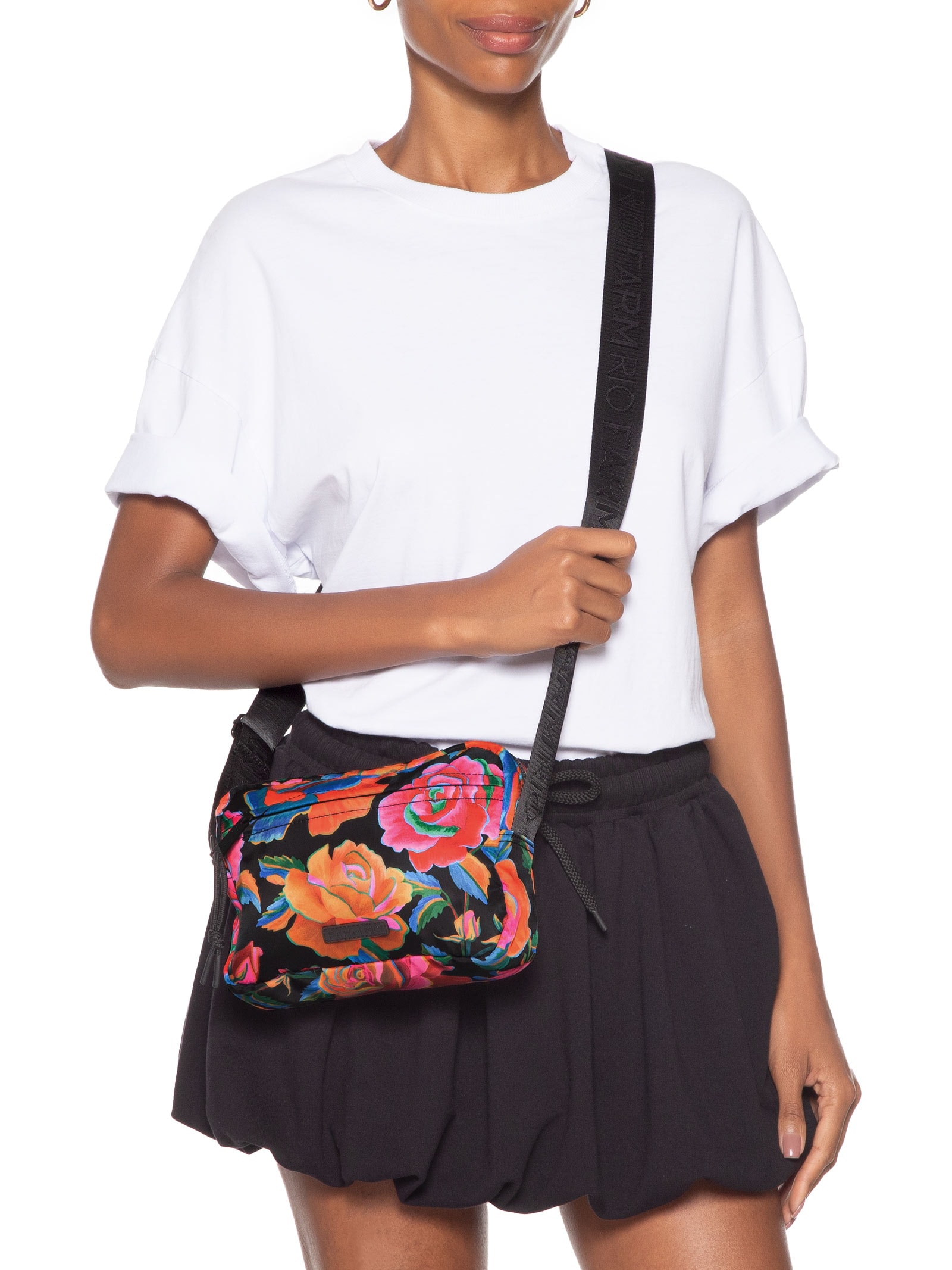 Bolsa Feminina Ziriguidum Rosas Pintadas Preto Farm Etc