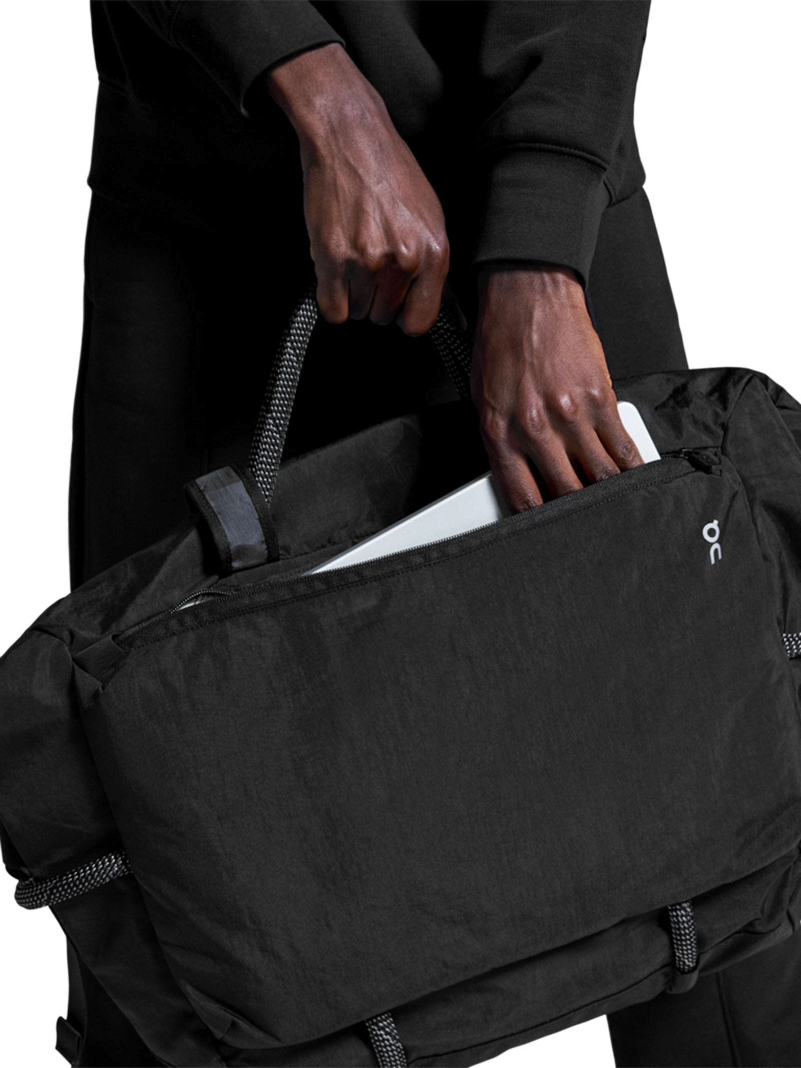 Bolsa Unissex Track Pack 40L Elite U Preto On Running