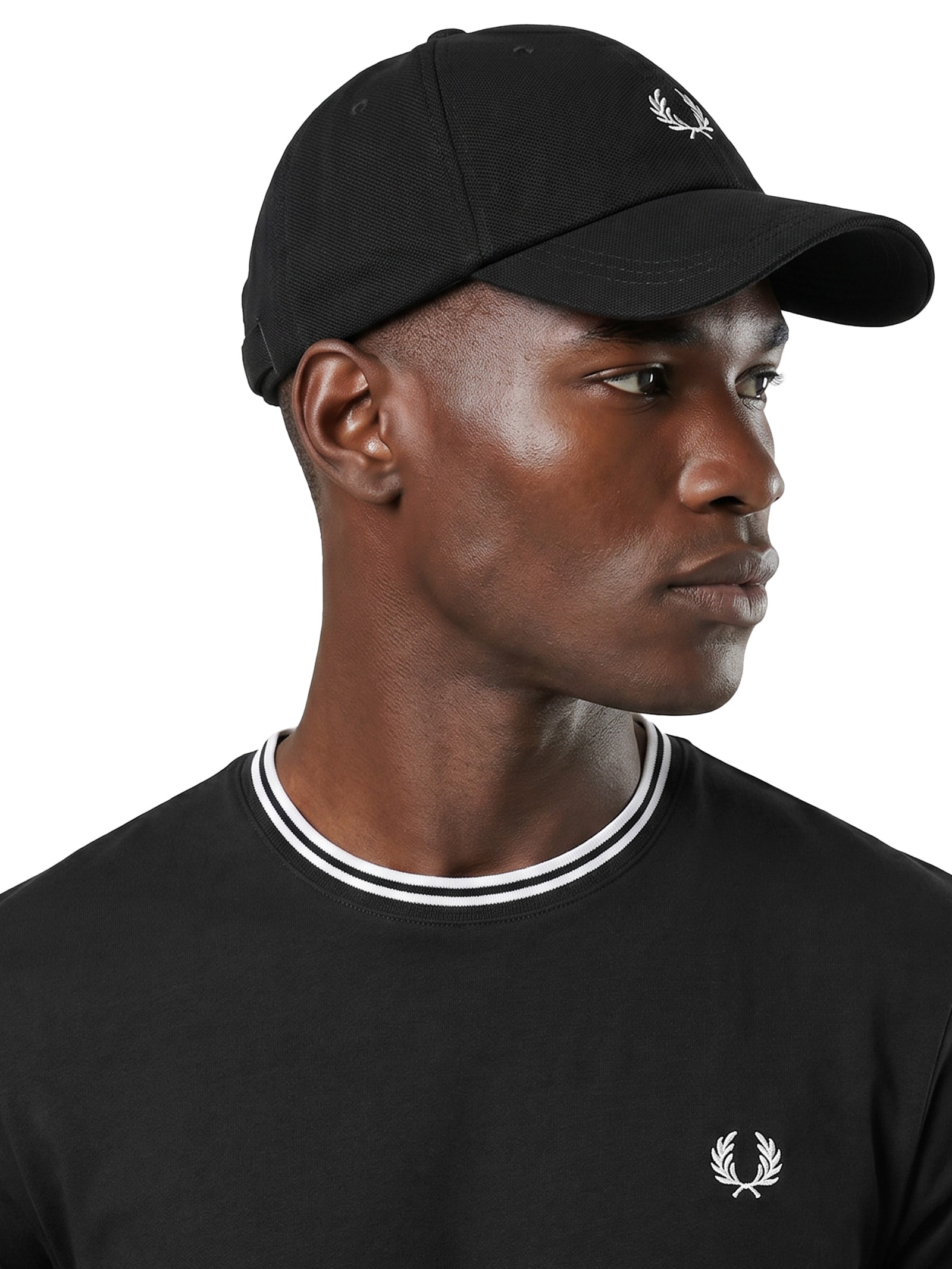 Boné Masculino Classic Pique Com Logo Preto Fred Perry