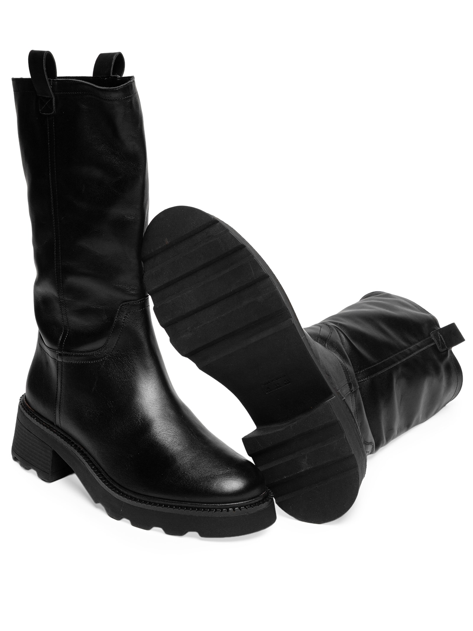 Bota Básica Cano Alto Preto Carrano