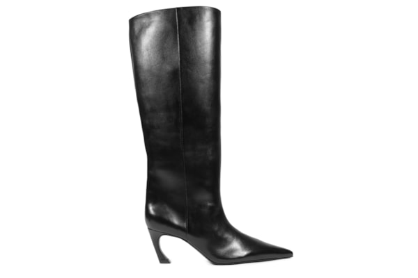 Bota Feminina Cano Alto - Preto