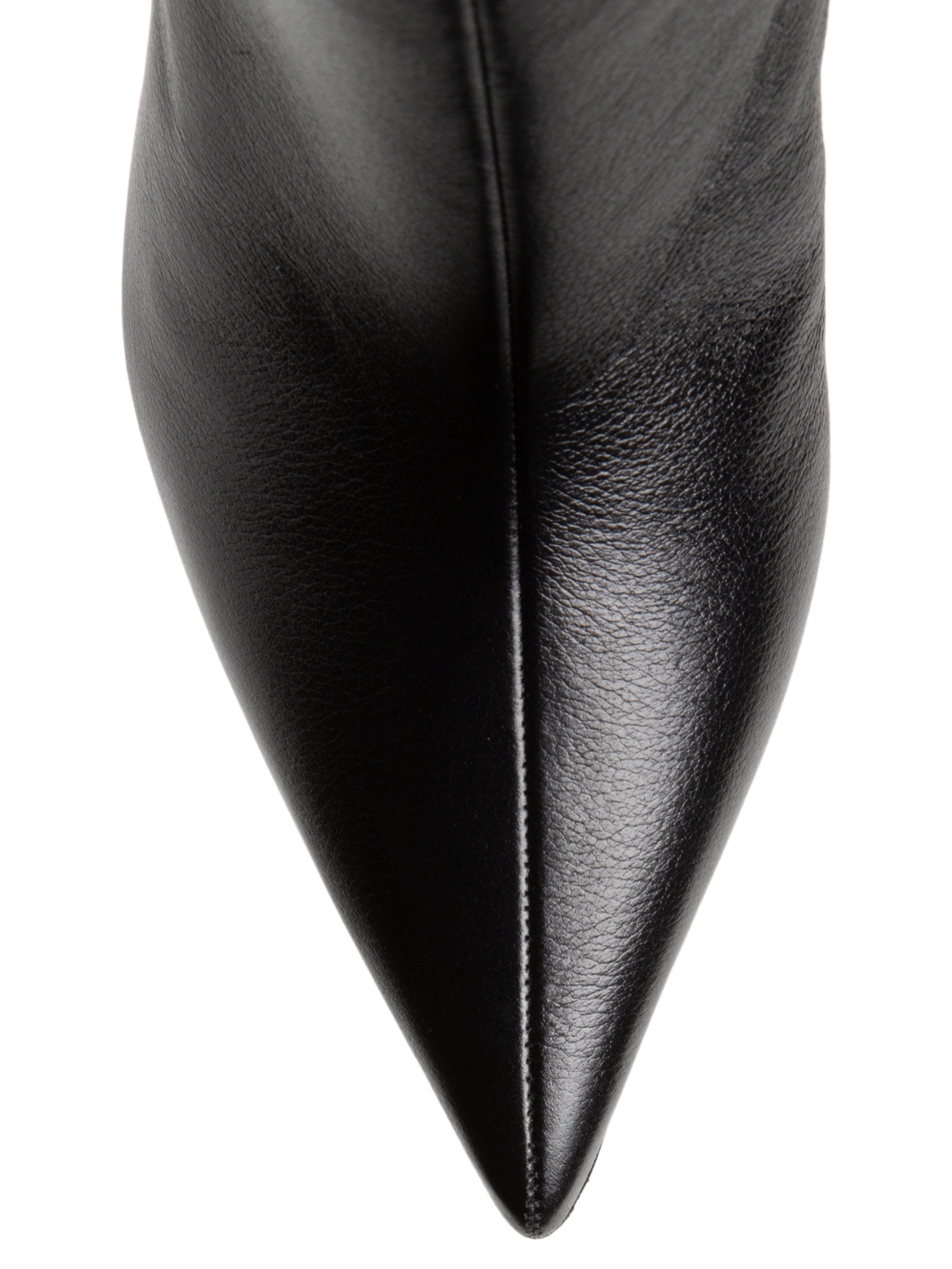 Bota Feminina Cano Baixo Em Couro Preto Market 33